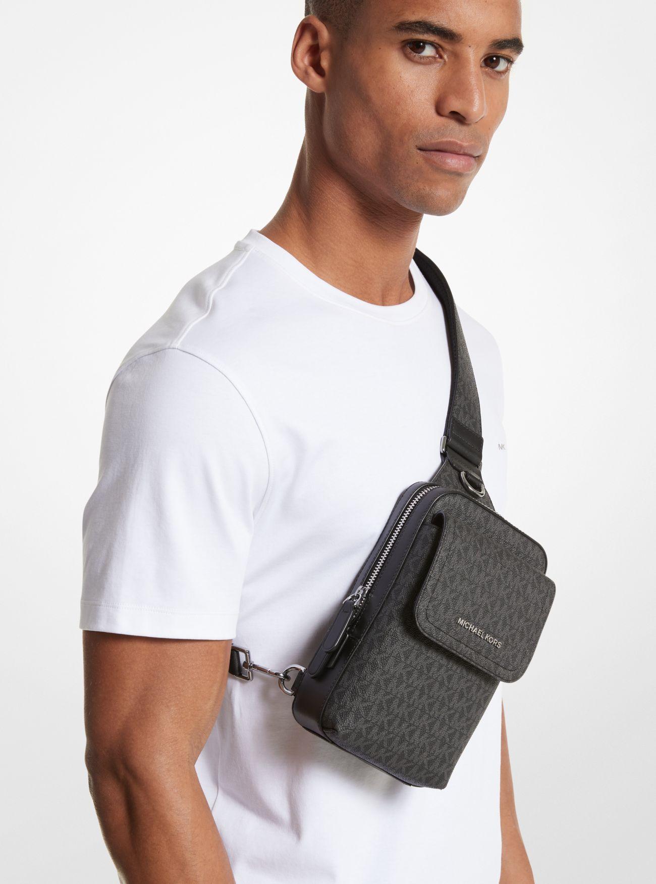 Michael kors signature fanny pack new arrivals