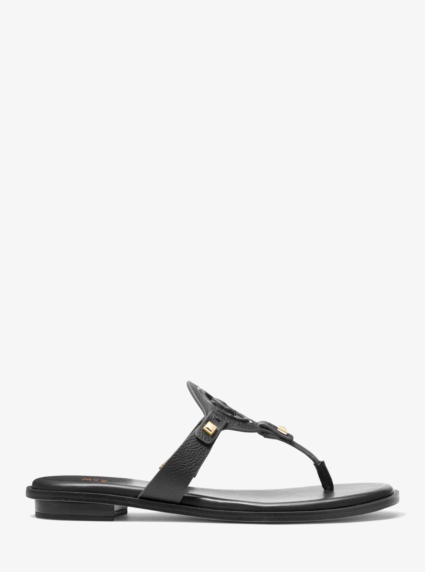 Michael kors 2024 aubrey thong sandals