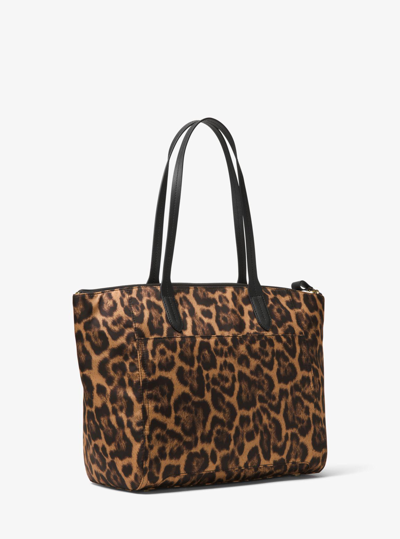 Michael kors kelsey backpack hot sale leopard