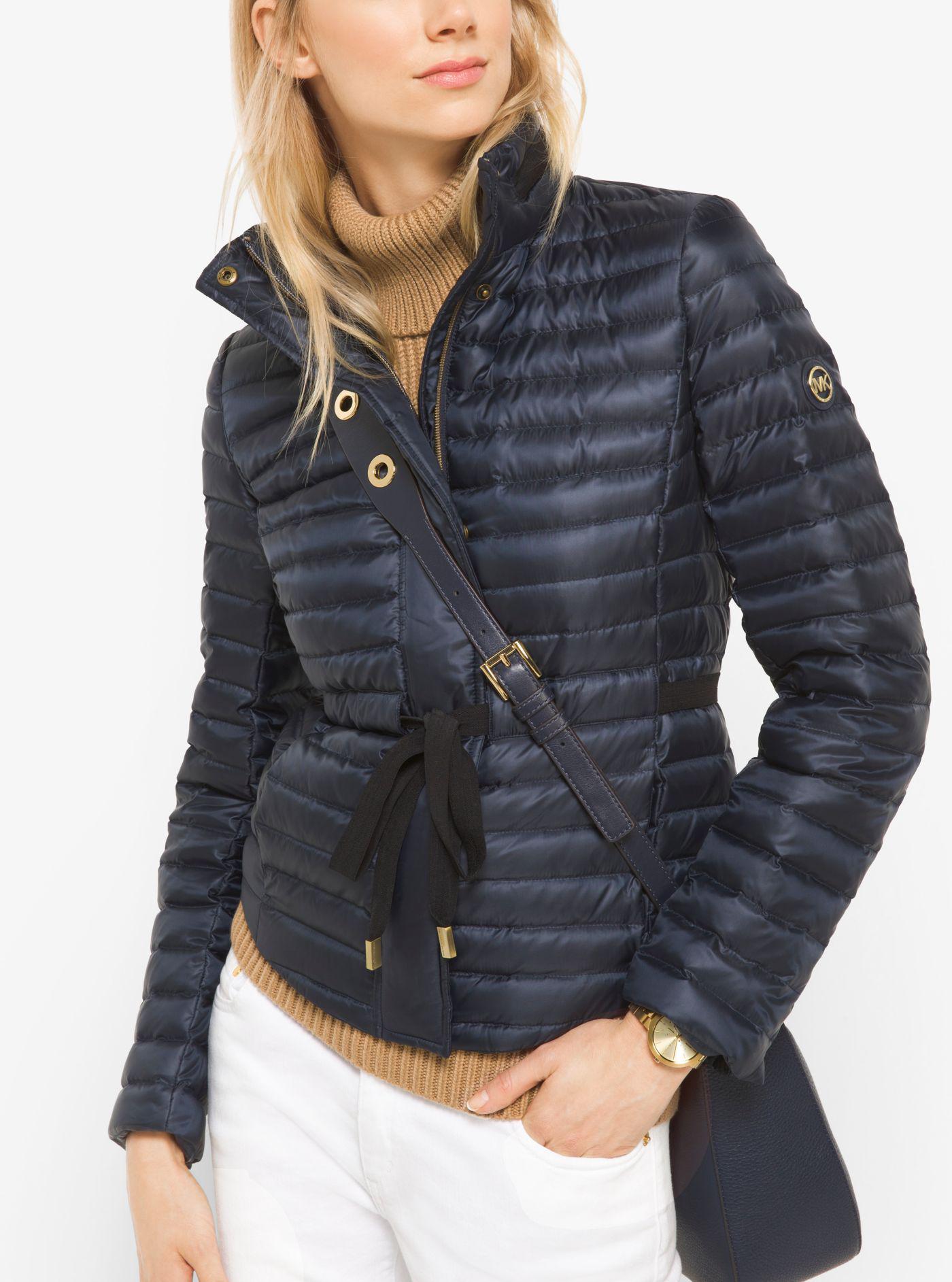 Michael Kors Synthetic Packable Nylon Puffer Jacket in Navy (Blue) - Lyst