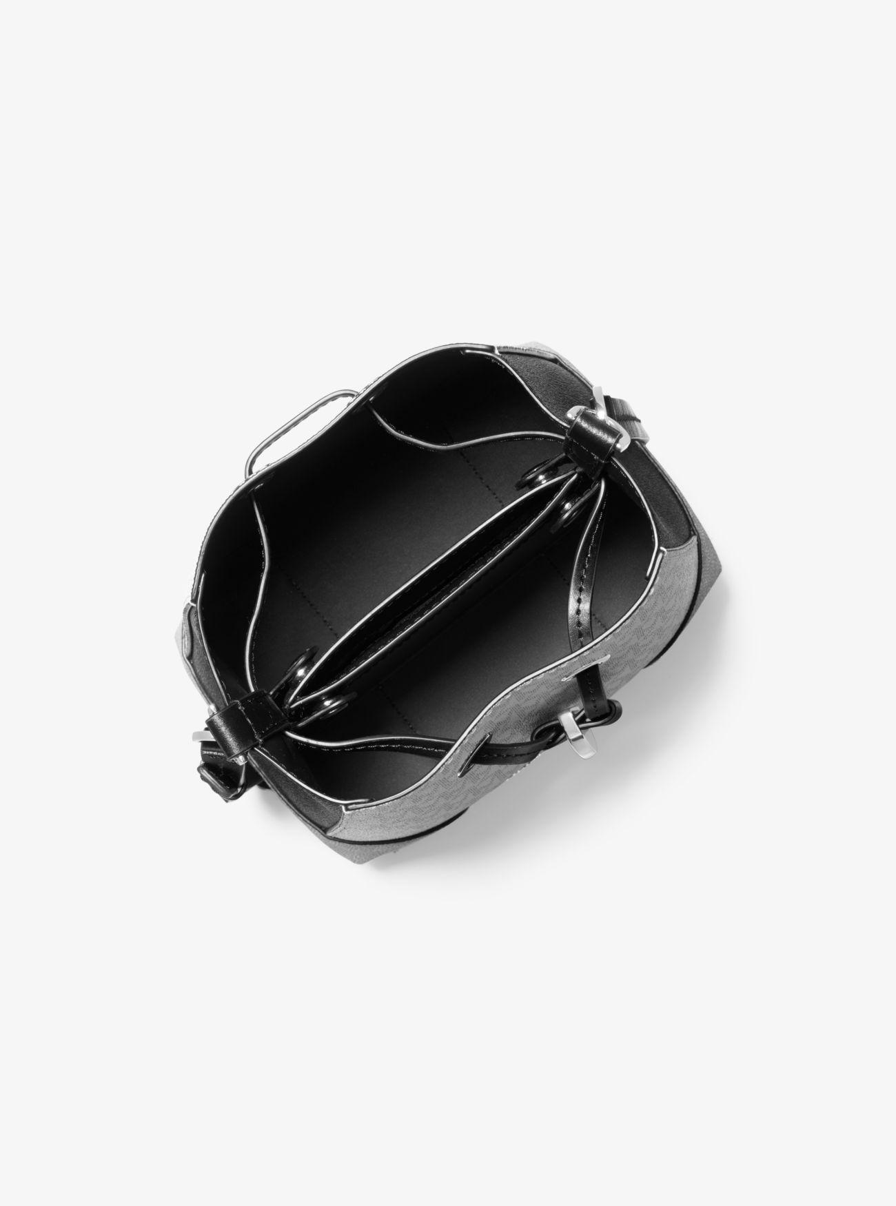 Michael Kors Mercer Gallery Extra-small Color-block Logo Crossbody Bag in  White | Lyst