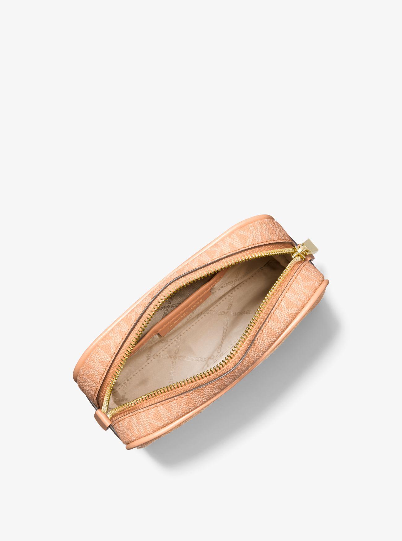 Michael kors 2025 large zip pouch