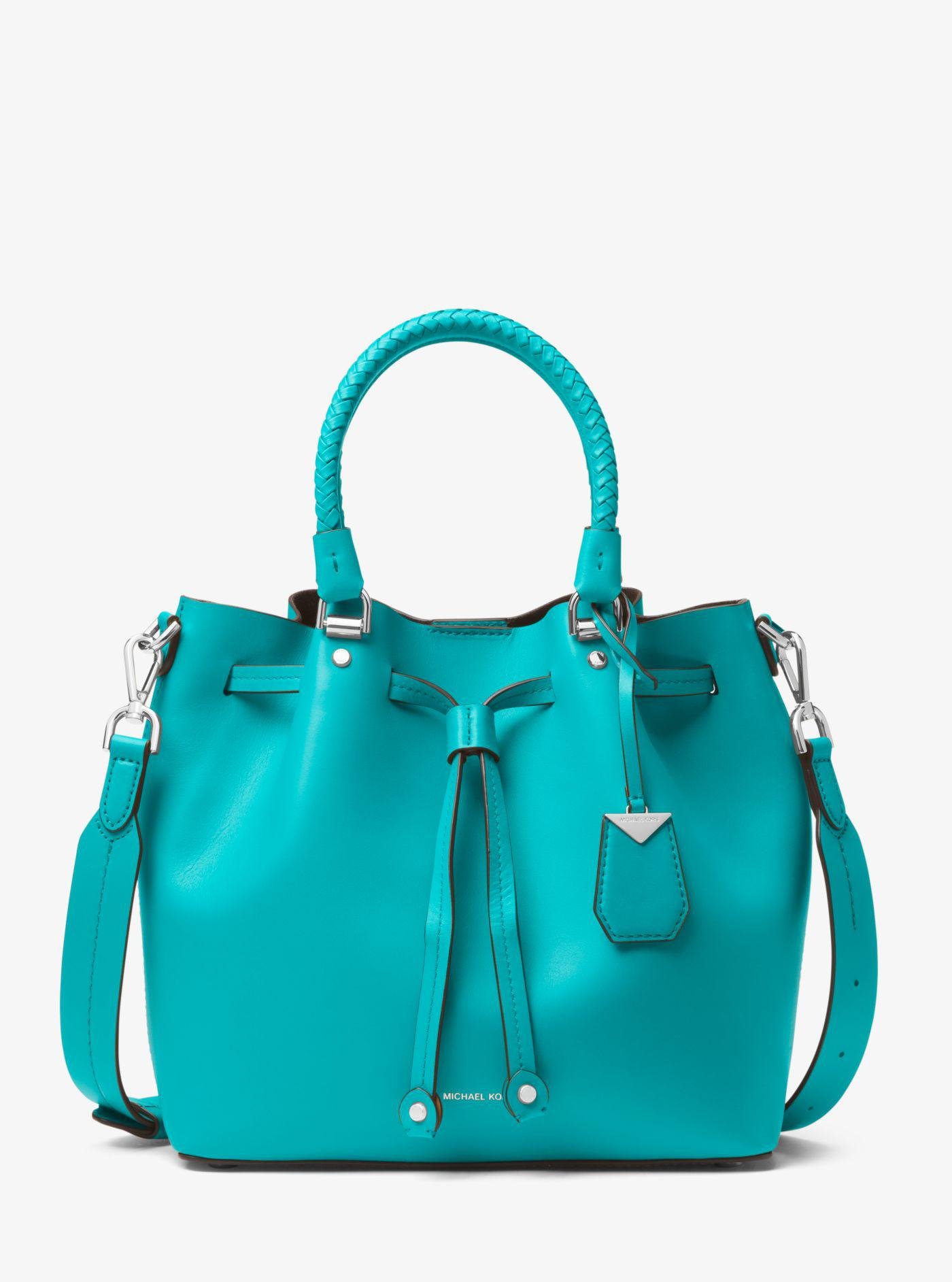 Michael Kors Blakely Leather Bucket Bag in Turquoise (Blue) - Lyst
