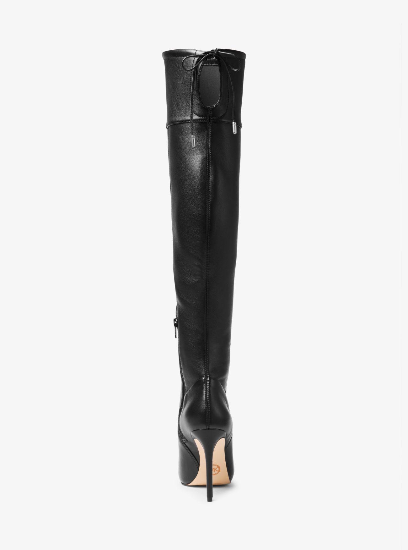 jamie stretch boot