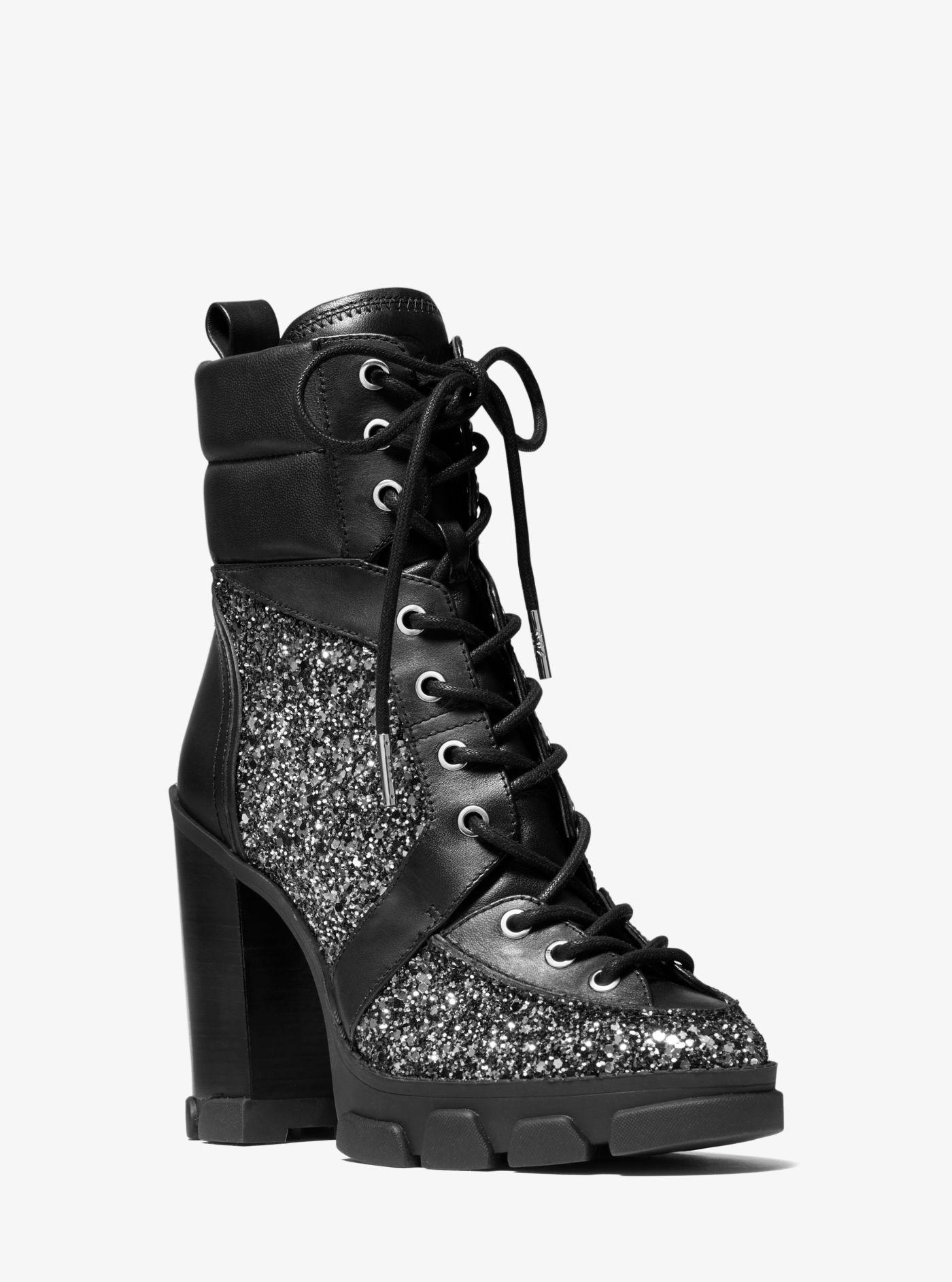 Total 62+ imagen michael kors black lace up boots - Abzlocal.mx