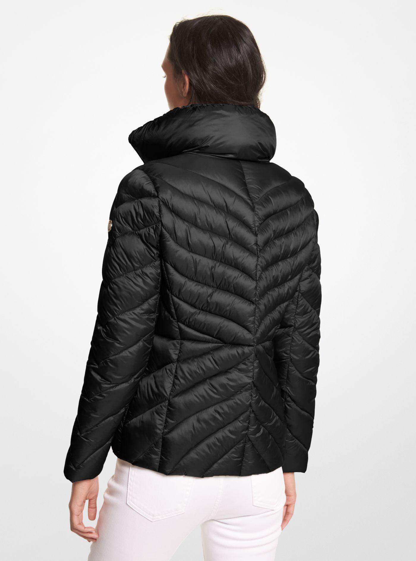 Michael Kors Quilted Nylon Packable Puffer Jacket in Black | Lyst