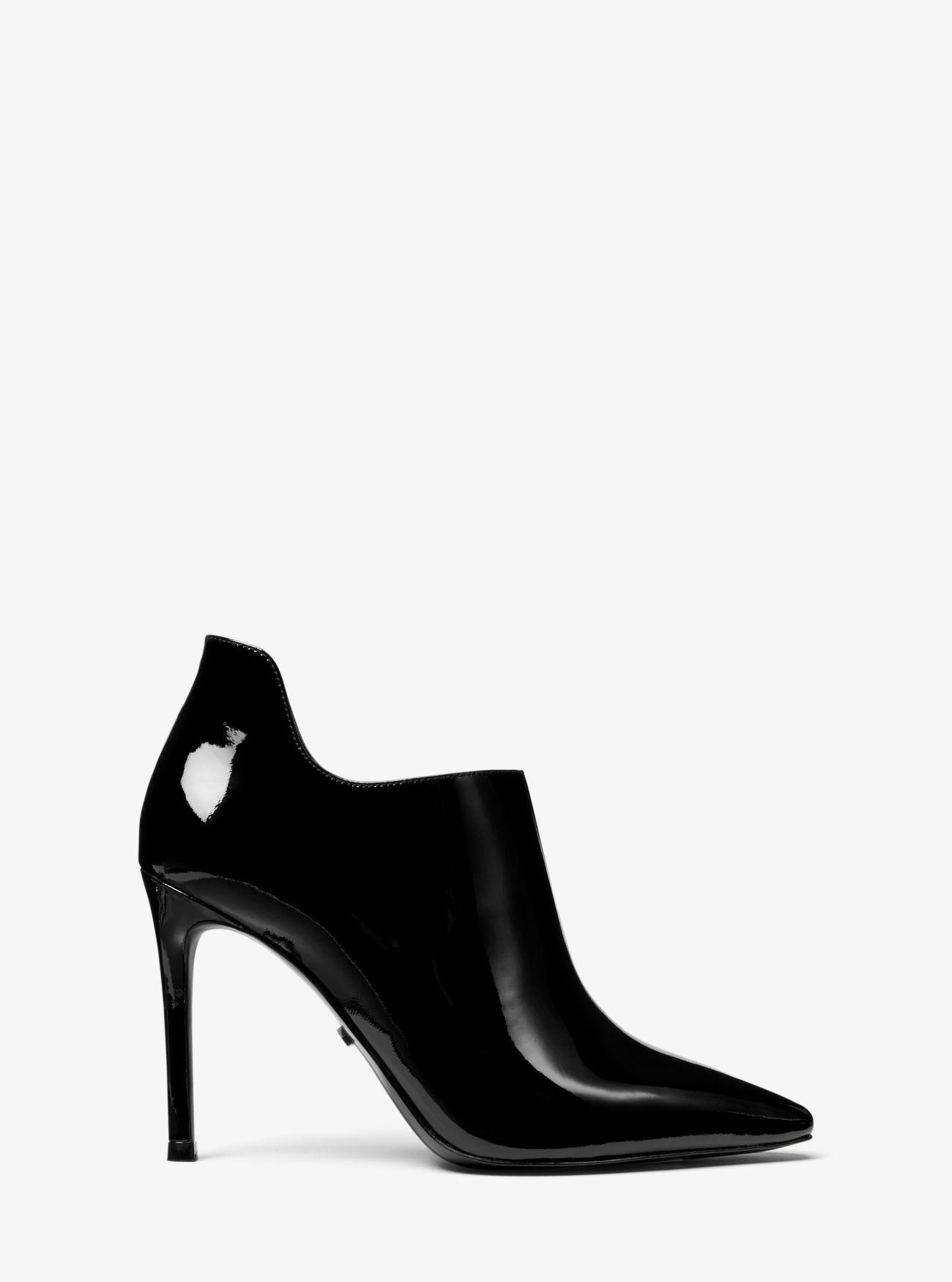 Smelte Ombord Selskab MICHAEL Michael Kors Corrine Patent Leather Bootie in Black - Lyst
