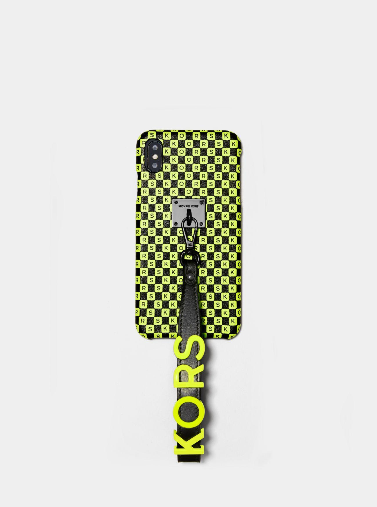 Kindercentrum bedriegen Beide Michael Kors Neon Checkerboard Logo Leather Wristlet Case For Iphone Xs Max  in Yellow | Lyst