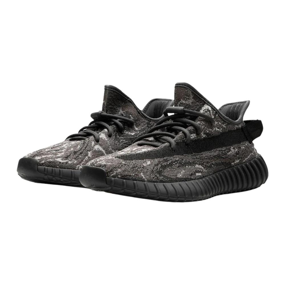men black yeezys