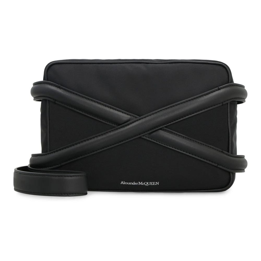 ショルダーバッグ ALEXANDER MCQUEEN Men Messenger Bags 7043141AAHJ1073 black McQueen Messenger Bags in Black for Men | Lyst
