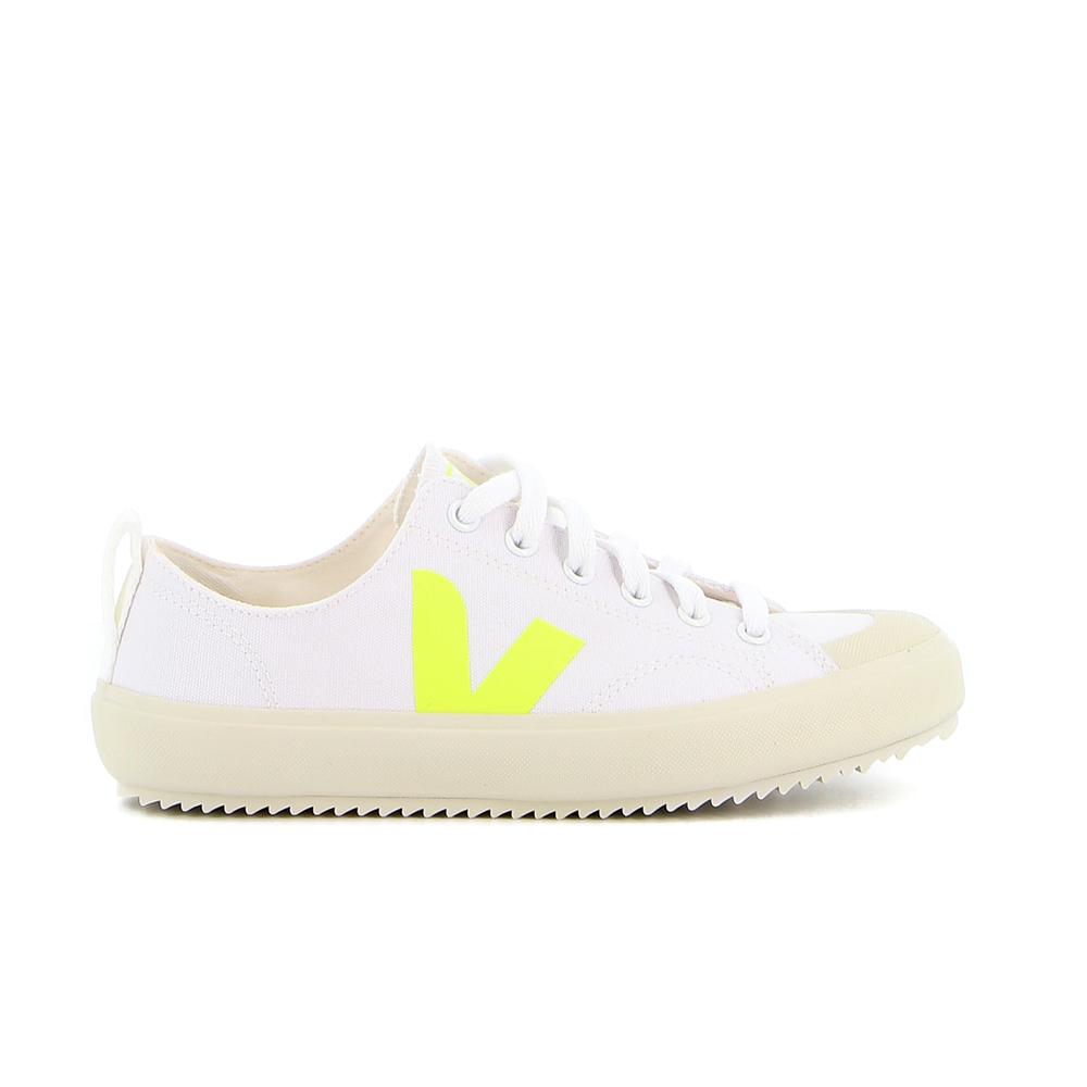 Veja Canvas Nova Sneakers in het Wit - Lyst