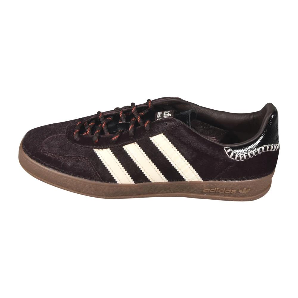 adidas gazelle silver green womens Gazelle (Black/White)  Home Skateshop