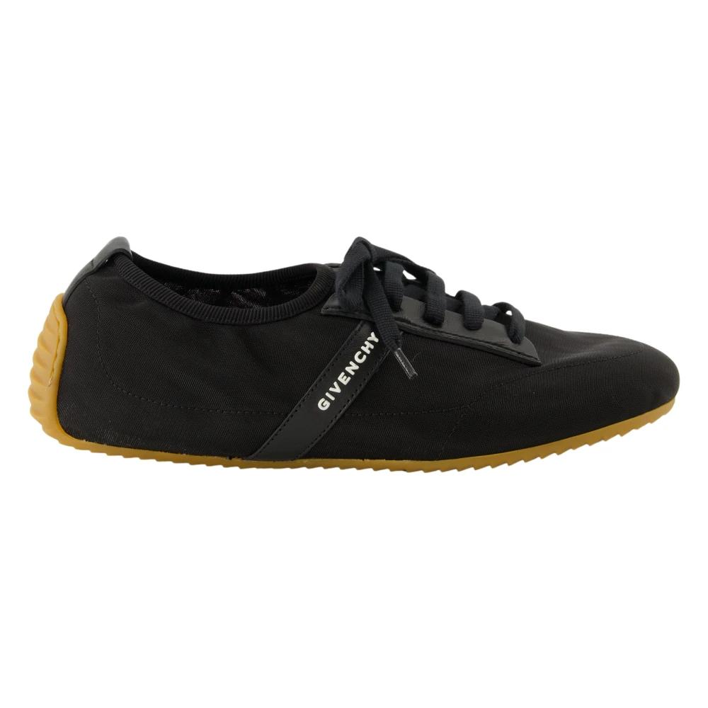 Givenchy Trainers for Women Online Sale up to 55% off Lyst UK
