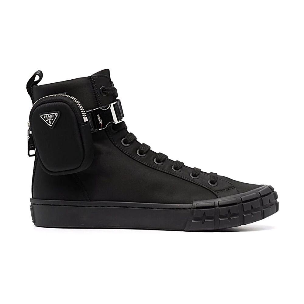 prada-Black-Sneakers.jpeg prada-Black-Sneakers.jpeg