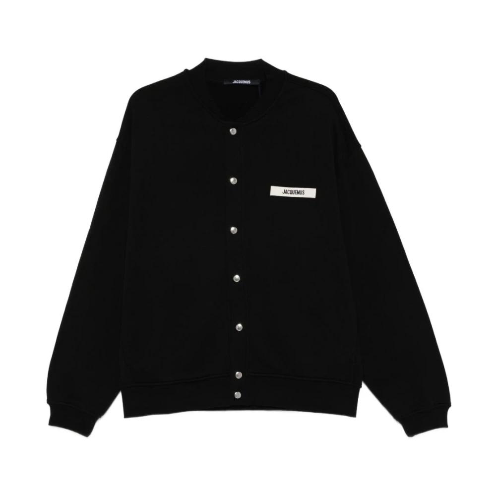 パーカー・フーディ JACQUEMUS Men Sweater 93703 245JS2342341 92574 Black The embroidered sweatshirt by JACQUEMUS | Official website