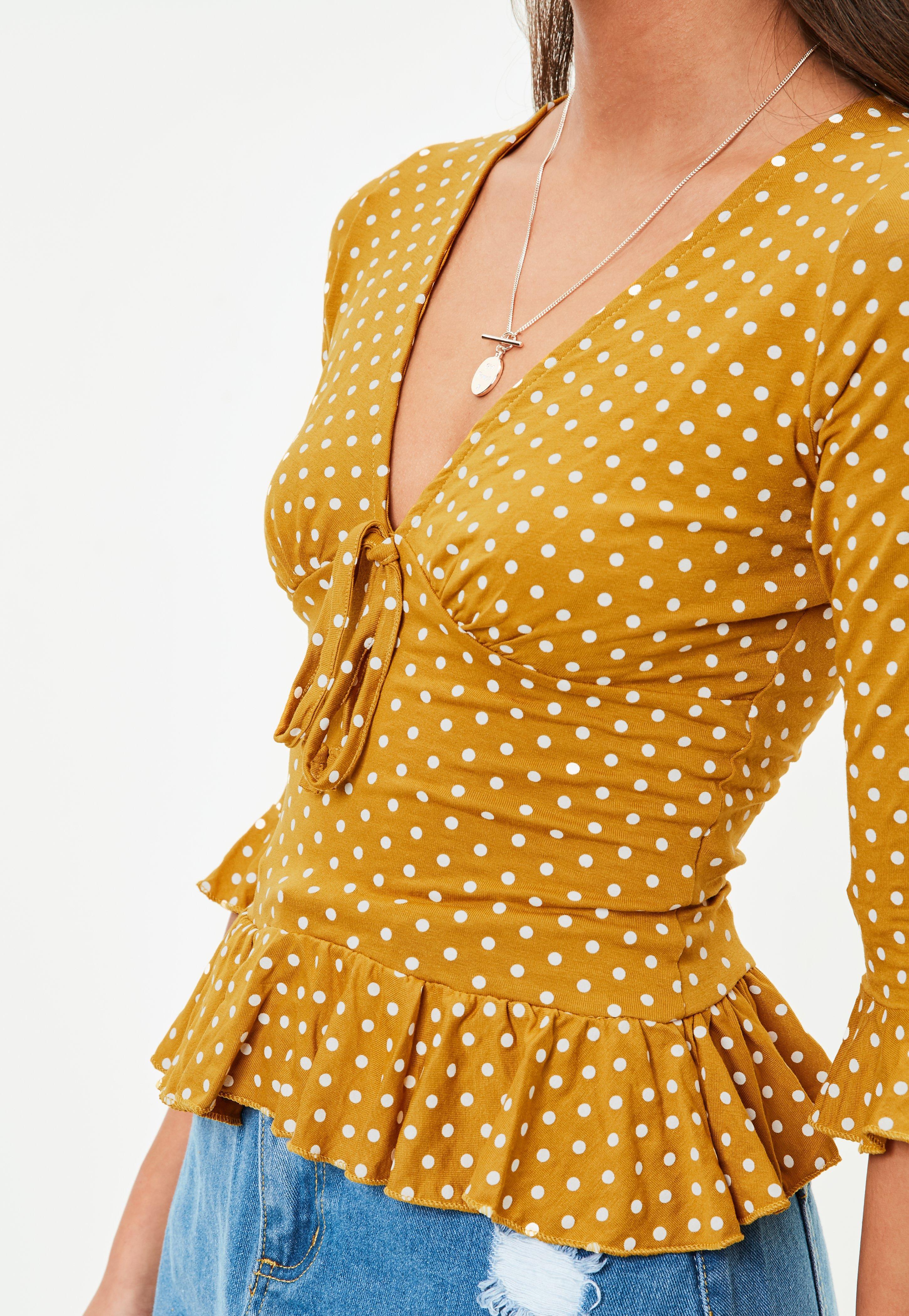 yellow polka dot top