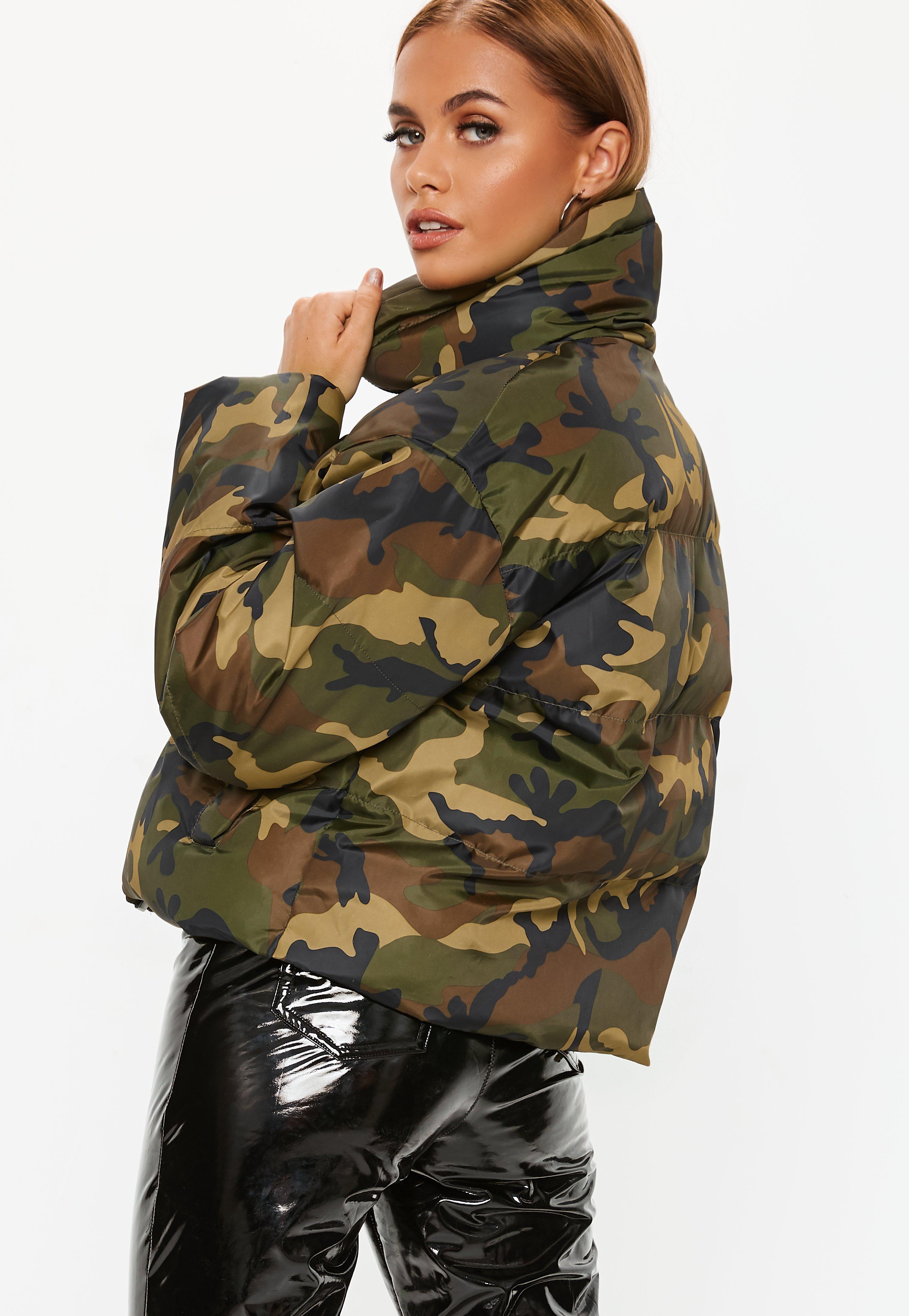 camo cropped puffer jacket