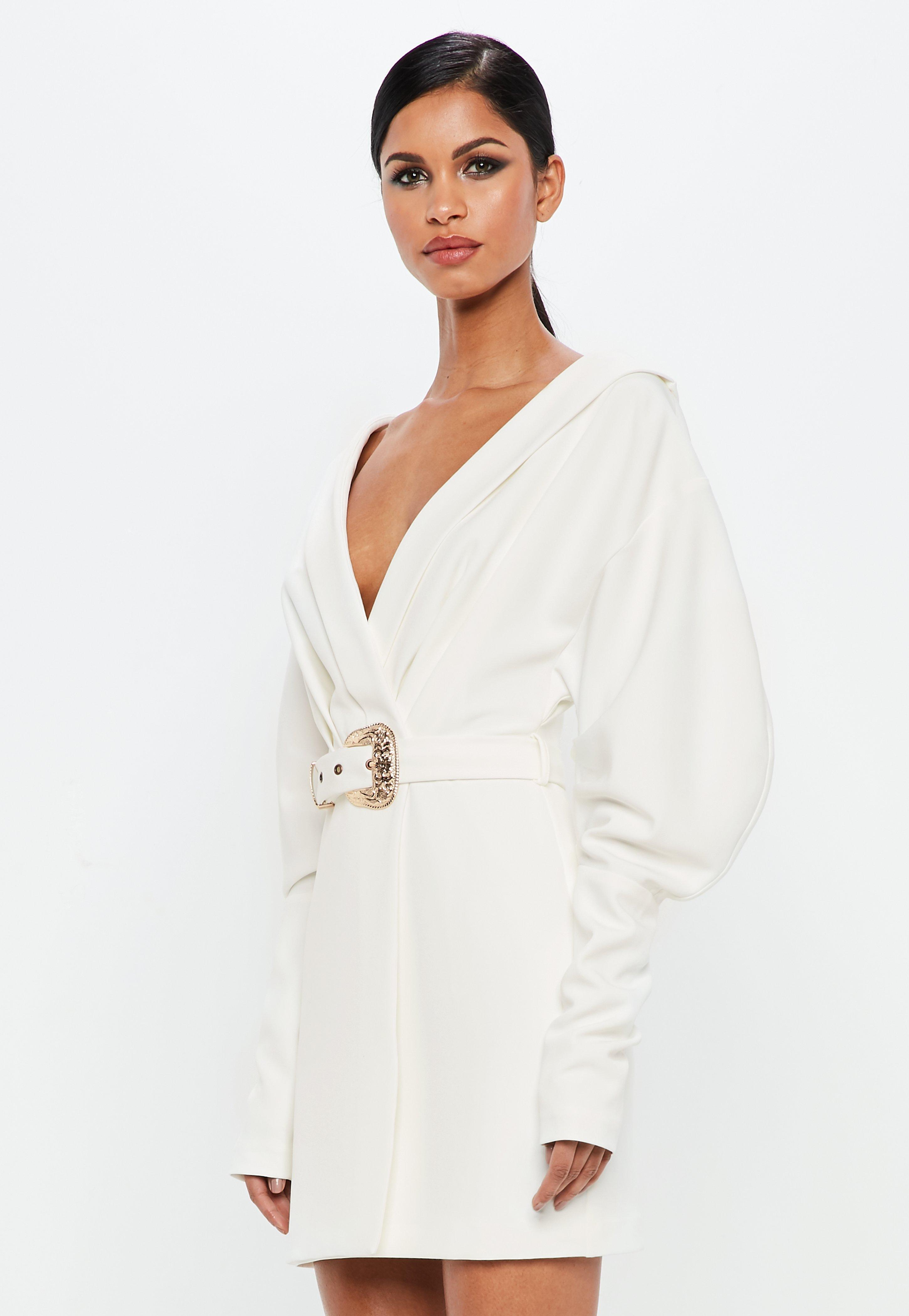 jo4.1 MISSGUIDED Stretch Crepe Cape Blazer in Bianco