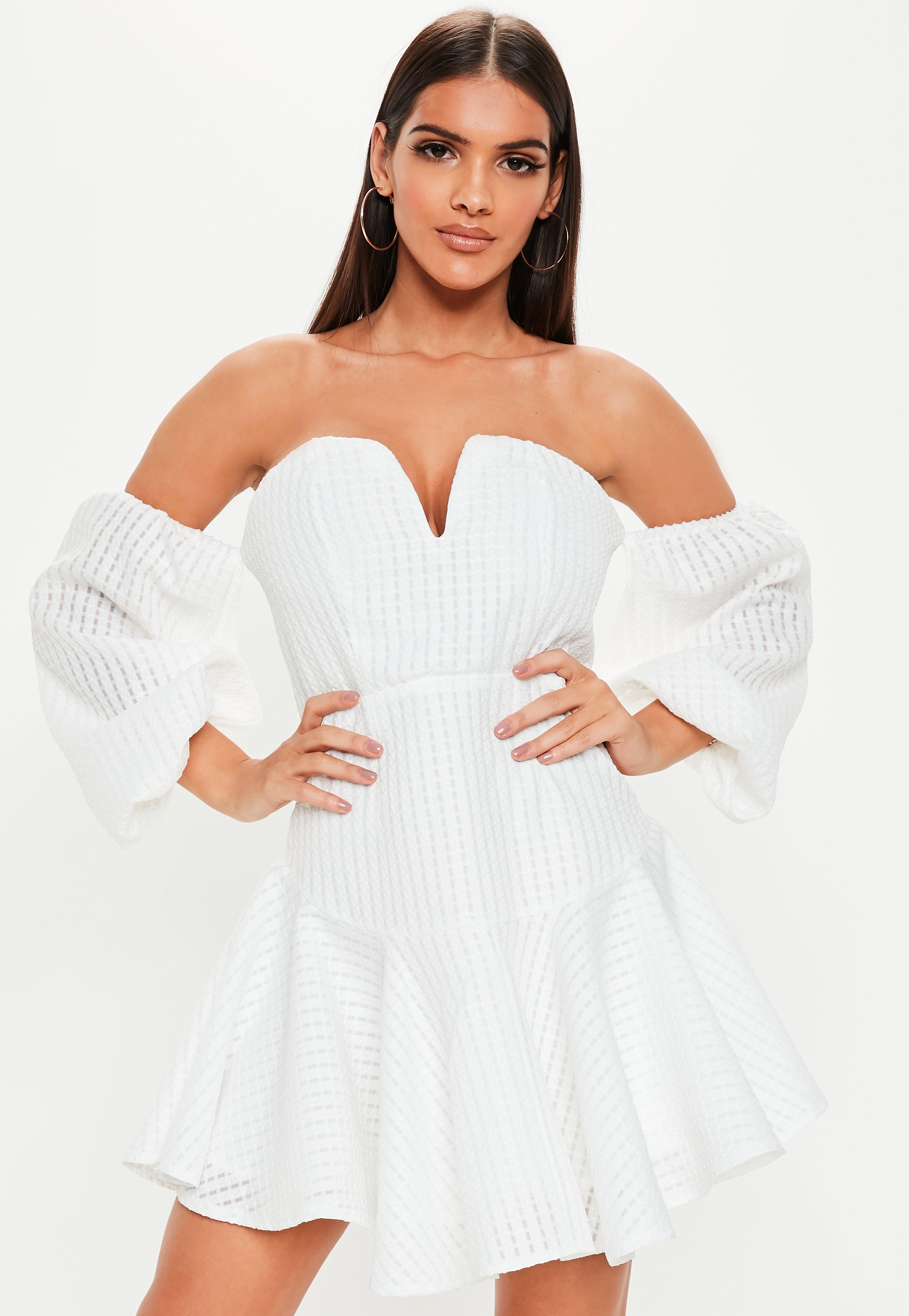 puffball sleeve dress