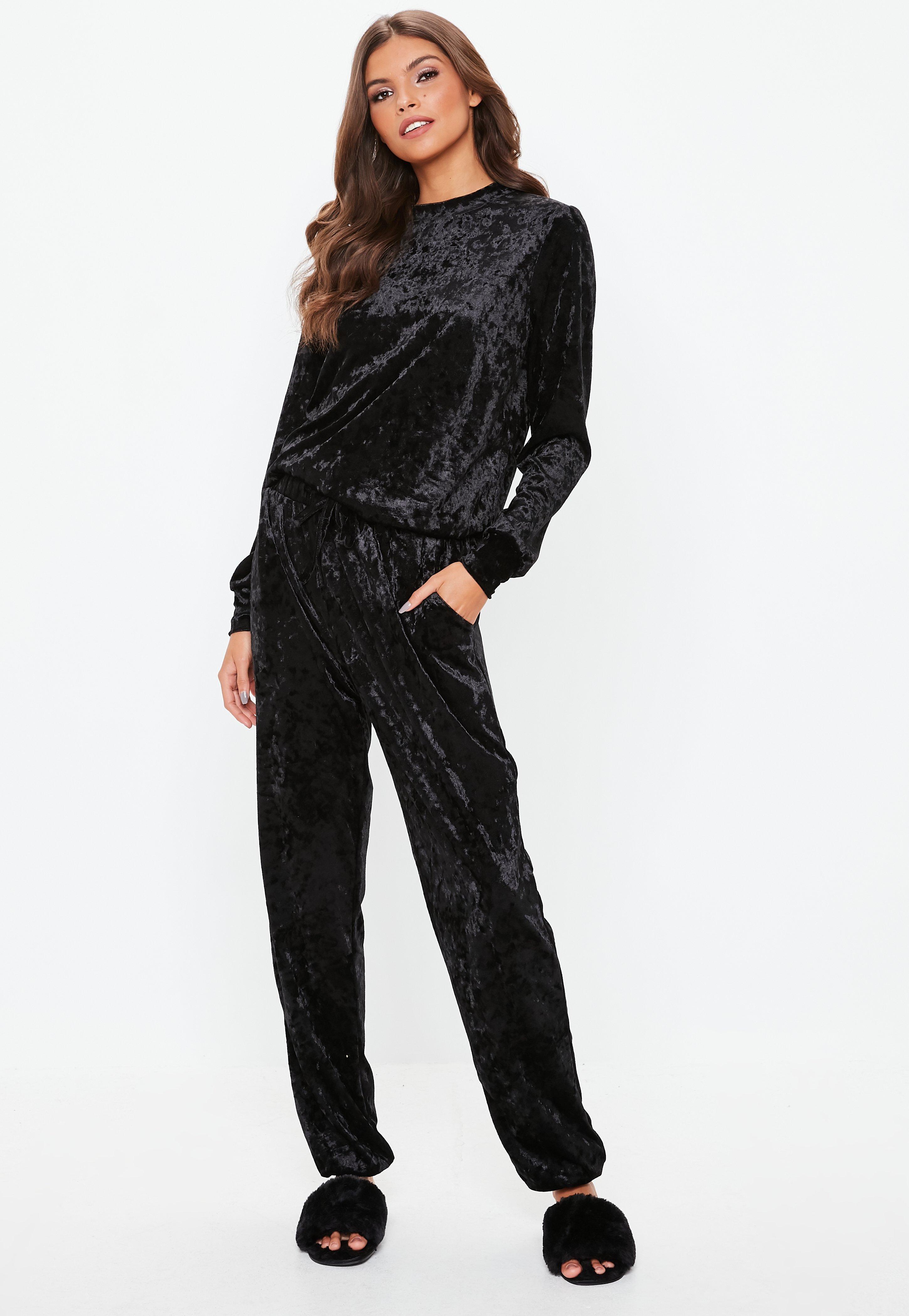 Black lounge tracksuit Clearance