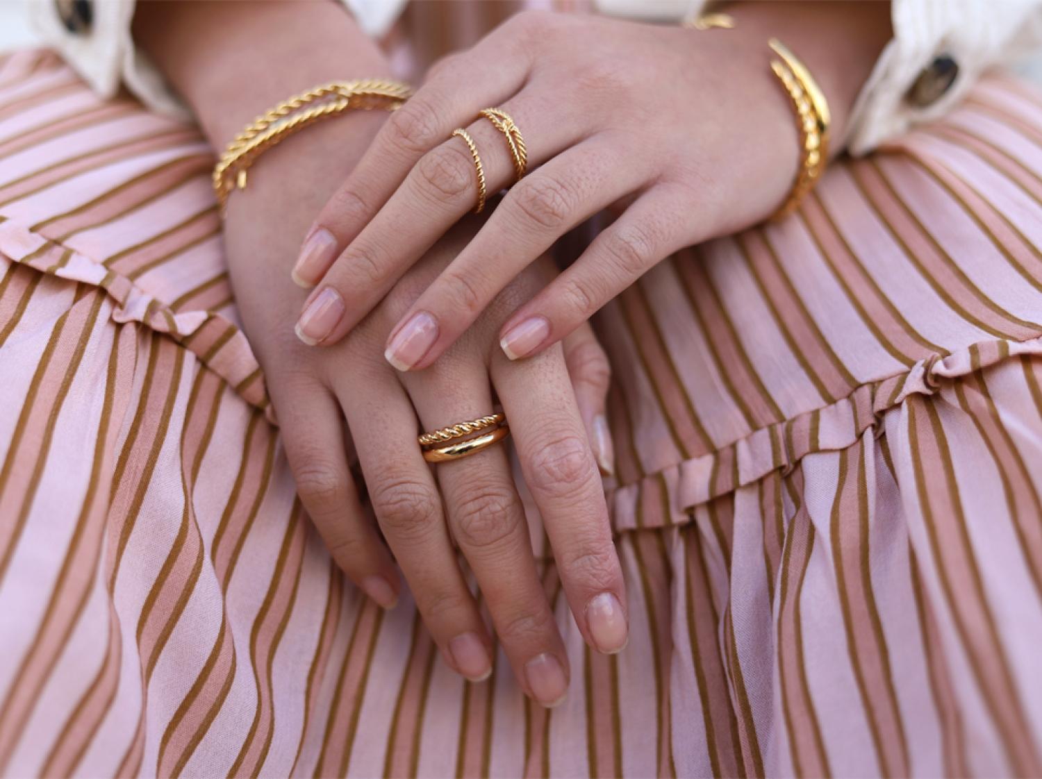 Missoma Gold Radial Ring in Metallic Save 19 Lyst