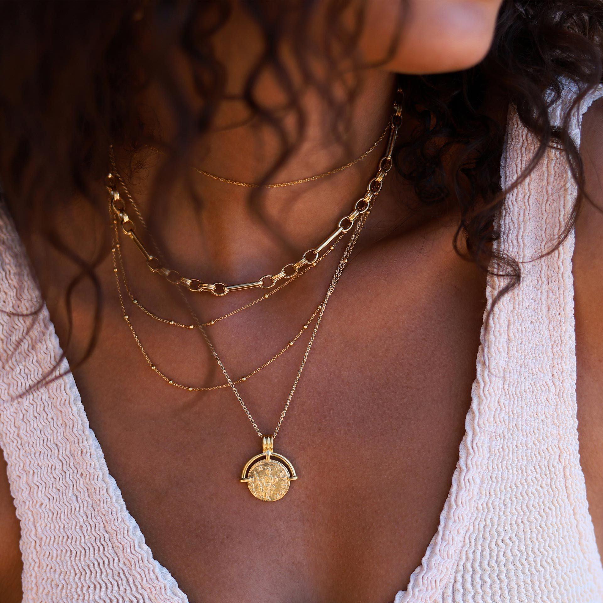 MISSOMA LUCY WILLIAMS ROMAN ARC コイン ネックレス 刻印可能 Lucy Williams Medium Engravable Roman Arc Coin Necklace