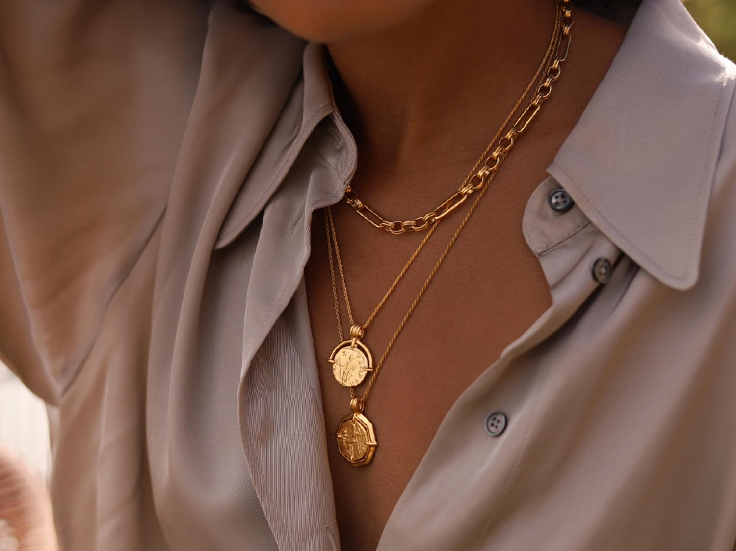【MISSOMA】ルーシー ウィリアムズ コイン ネックレス セット MISSOMA Lucy Williams Square Coin Necklace Set | endource