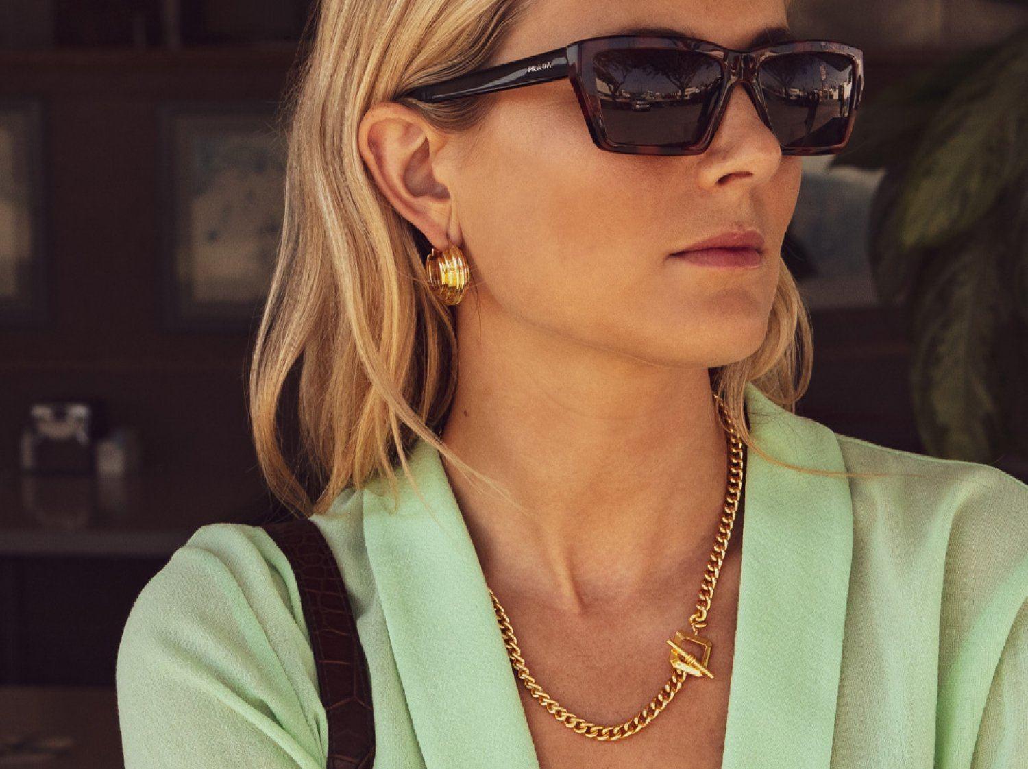 Lucy Williams Gold T Bar Chunky Chain 