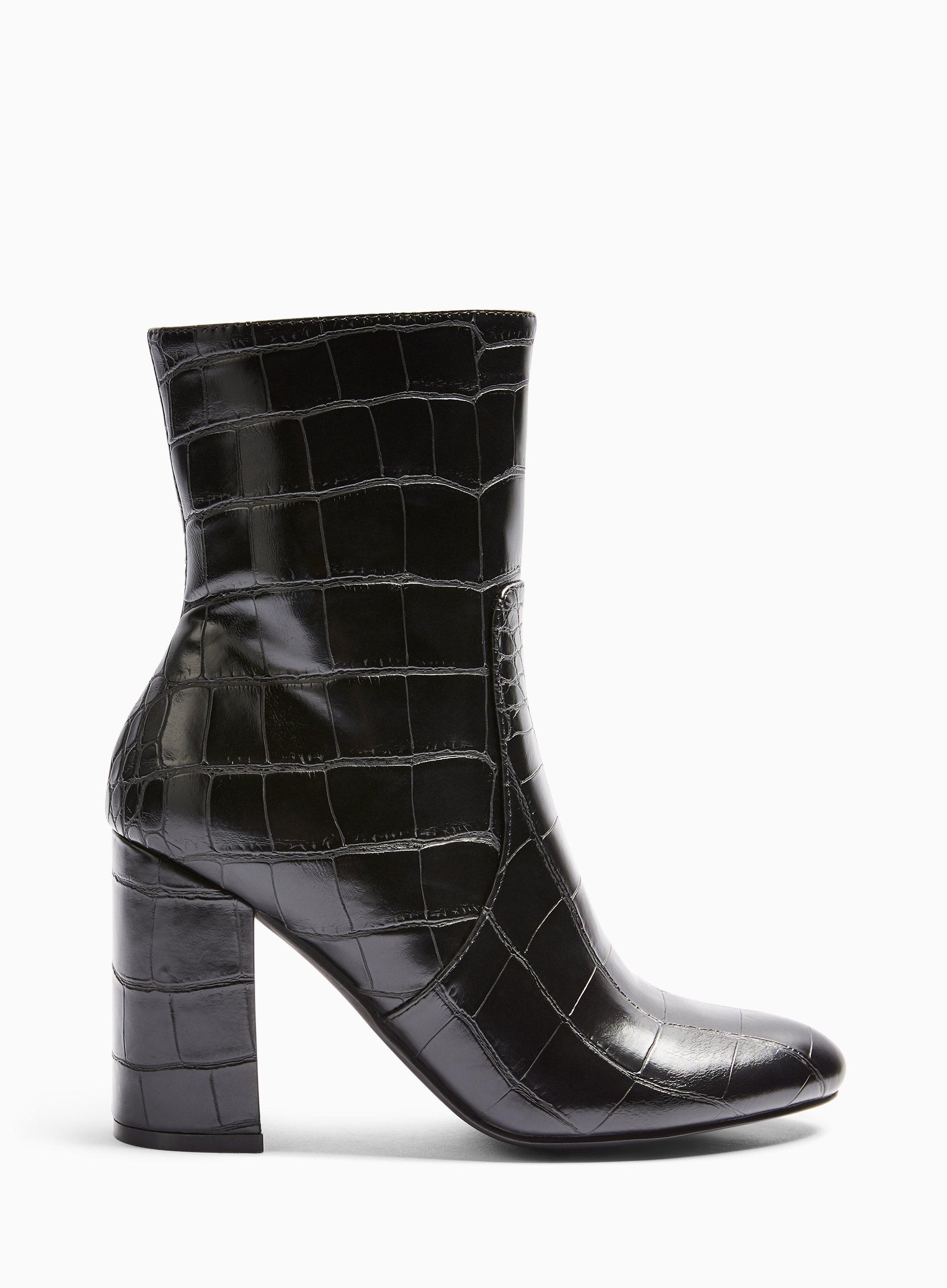 bamboo black boots