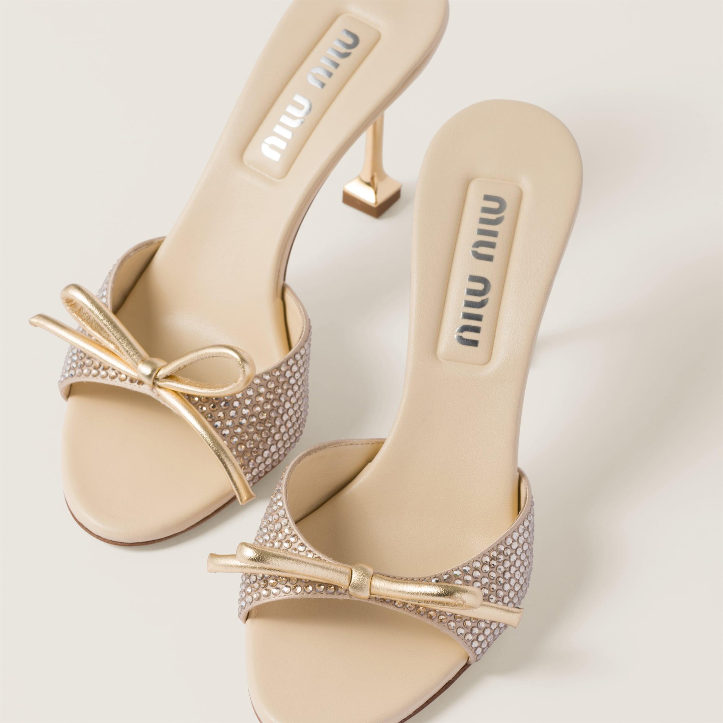 サンダル・ミュール MiuMiu | Satin sandals 5X002E_049_F0002_F_085 Miu Miu Satin Sandals in Natural | Lyst
