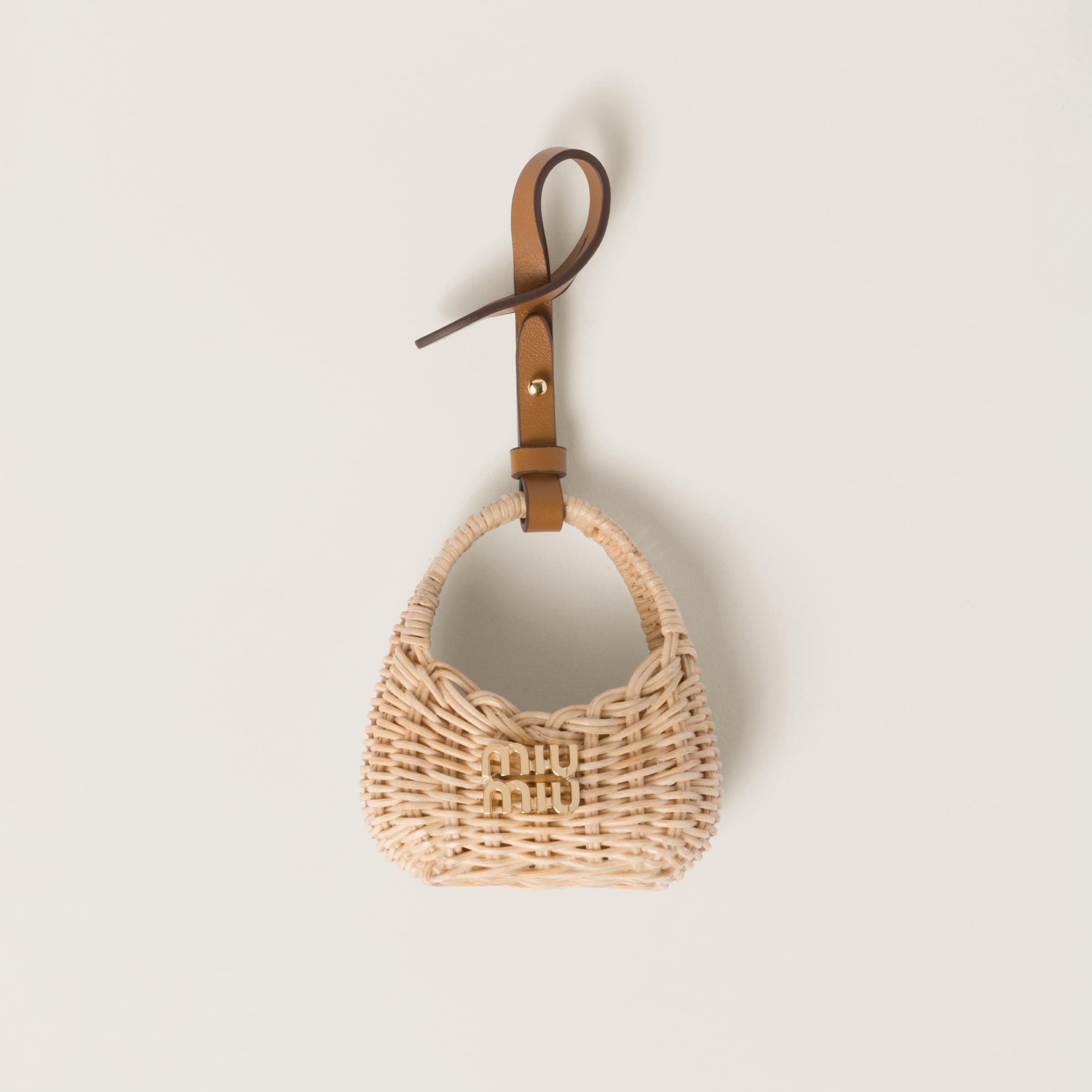 MIU MIU ウィッカー トリック Miu Miu Wander Wicker Trick in Natural | Lyst