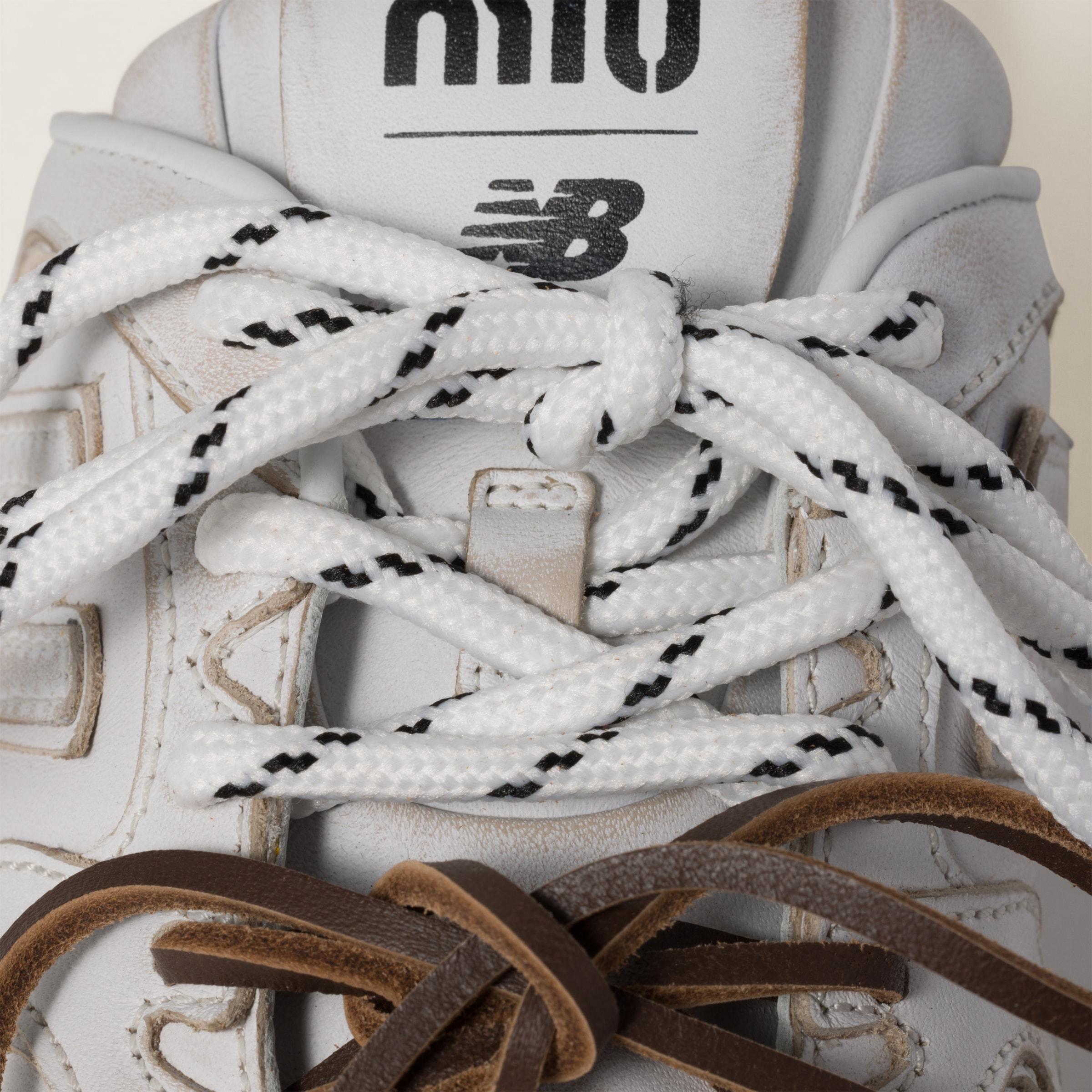 25SS◆MiuMiu◆New Balance 530 SL deco カーフレザーミュール White New Balance X Miu Miu 530 Sl Deco Calf Leather Mules