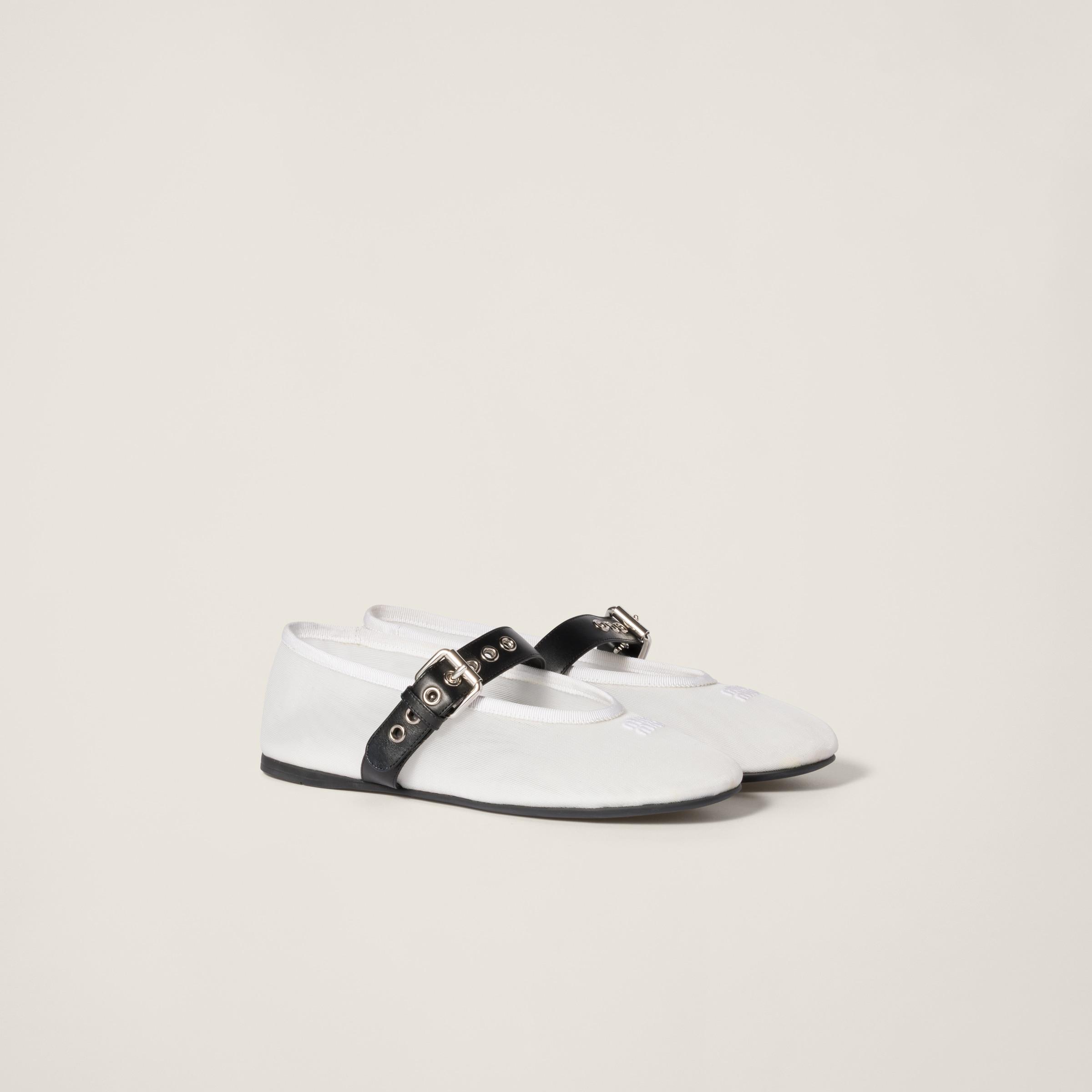 バレエシューズ MIU MIU  Mesh ballerinas Miu Miu Mesh ballerinas for Women - Black in Qatar | Level Shoes