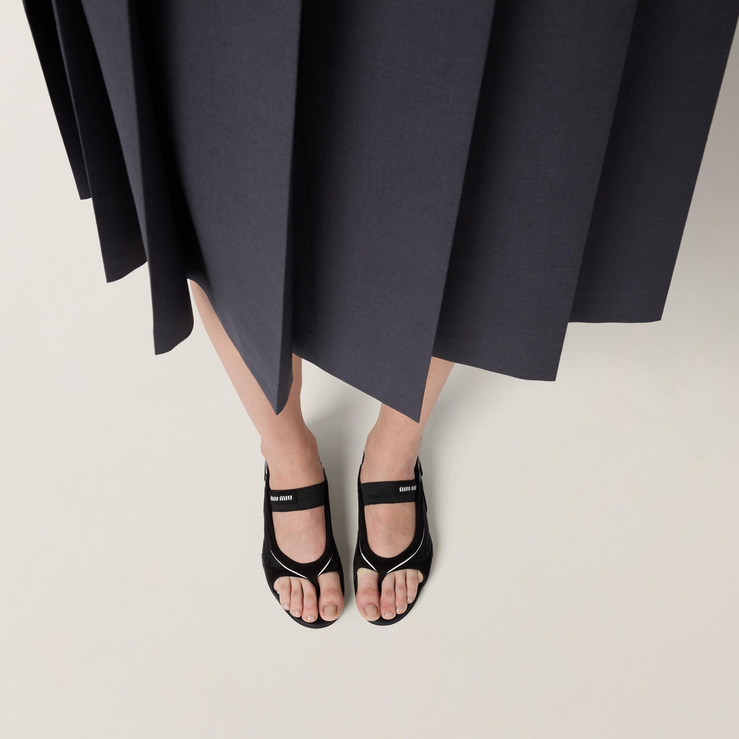 MiuMiu Gymnasium Thong Ballerinas トング バレリーナ ロゴ Miu Miu: Women's Gymnasium Thong Ballerinas (Black