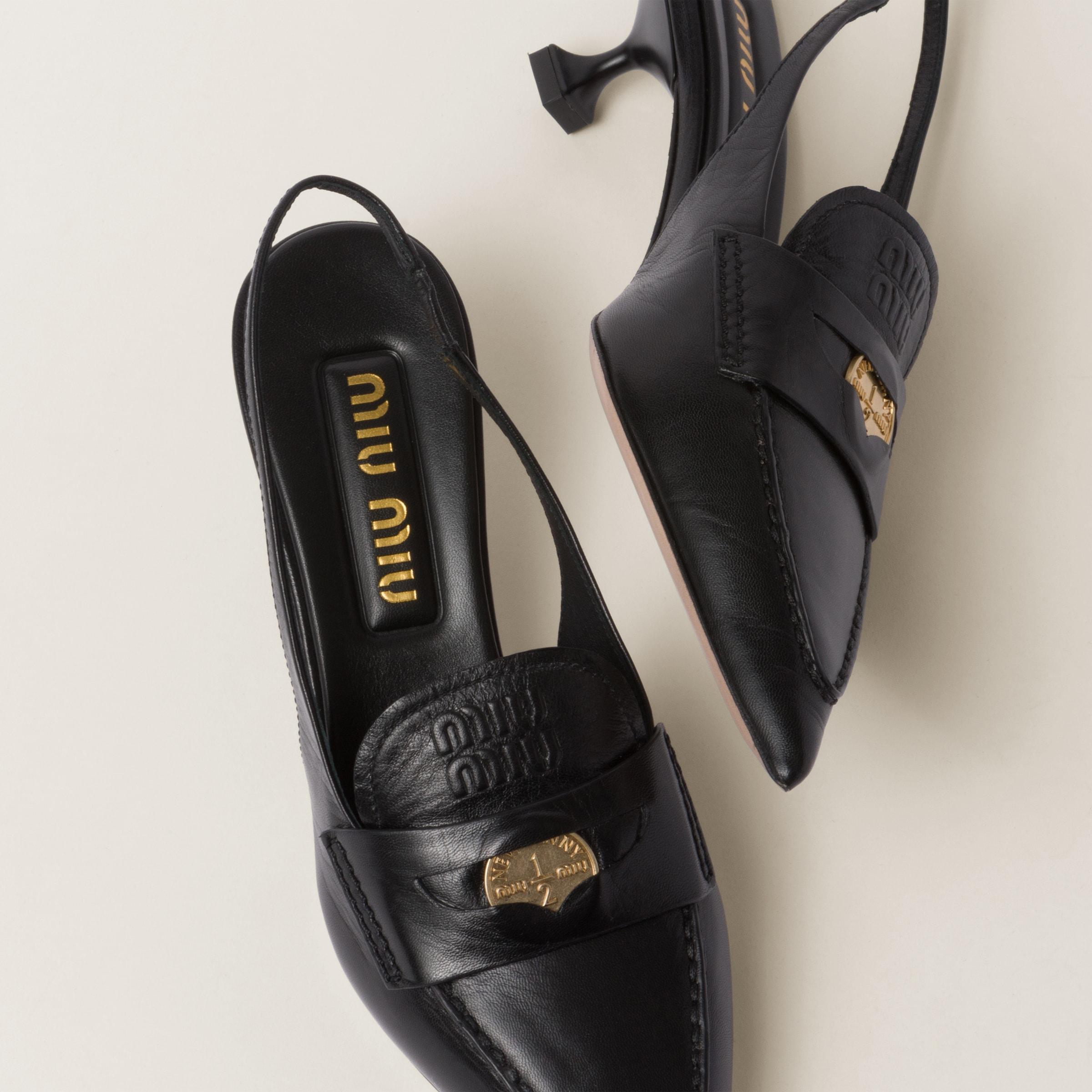 Erobrer adgang Husarbejde Miu Miu Leather Penny Loafers With Heel in Black | Lyst