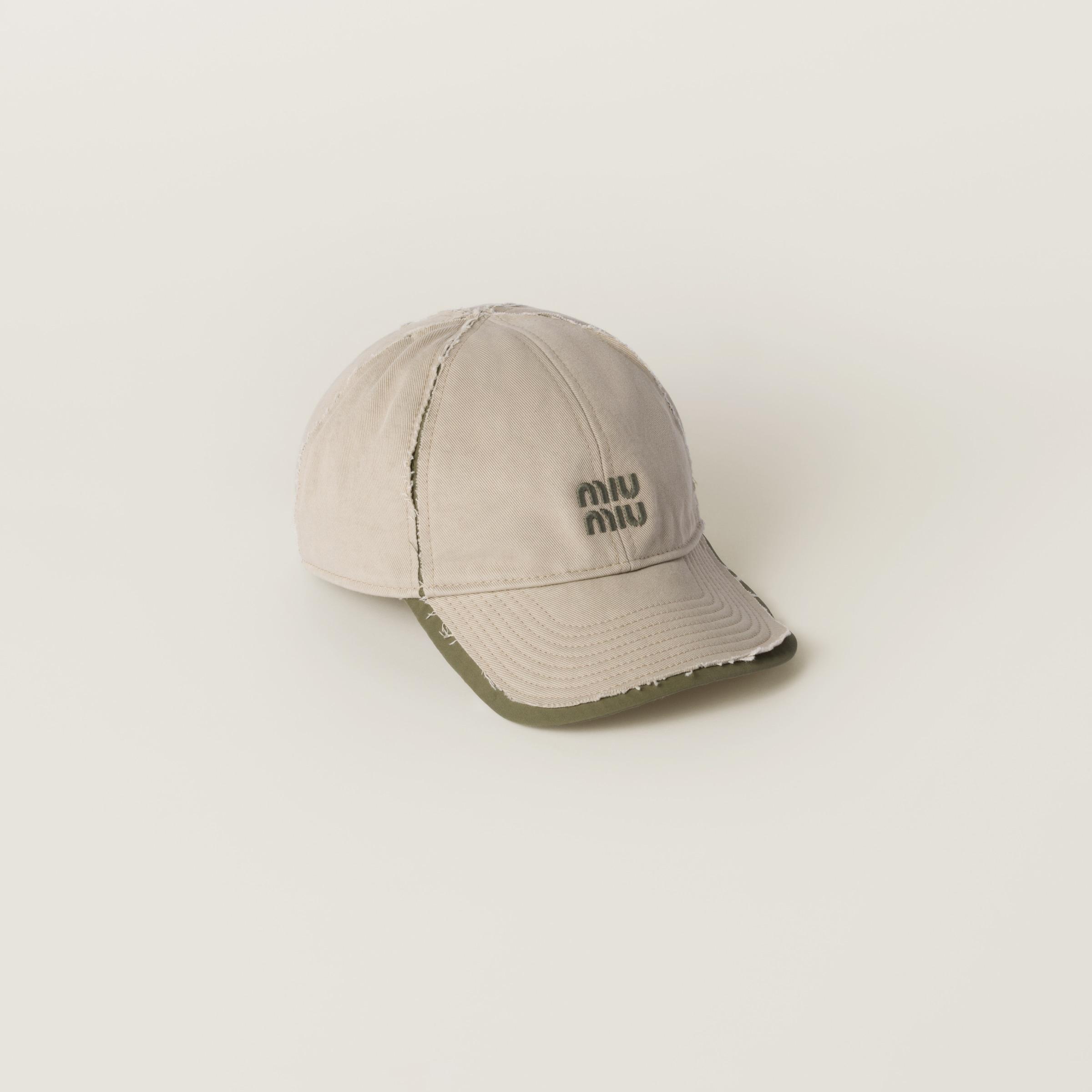 【Miu Miu】Drill Logo-Embroidered Cap ベースボールキャップ MIU MIU Drill Baseball Cap - White | Garmentory