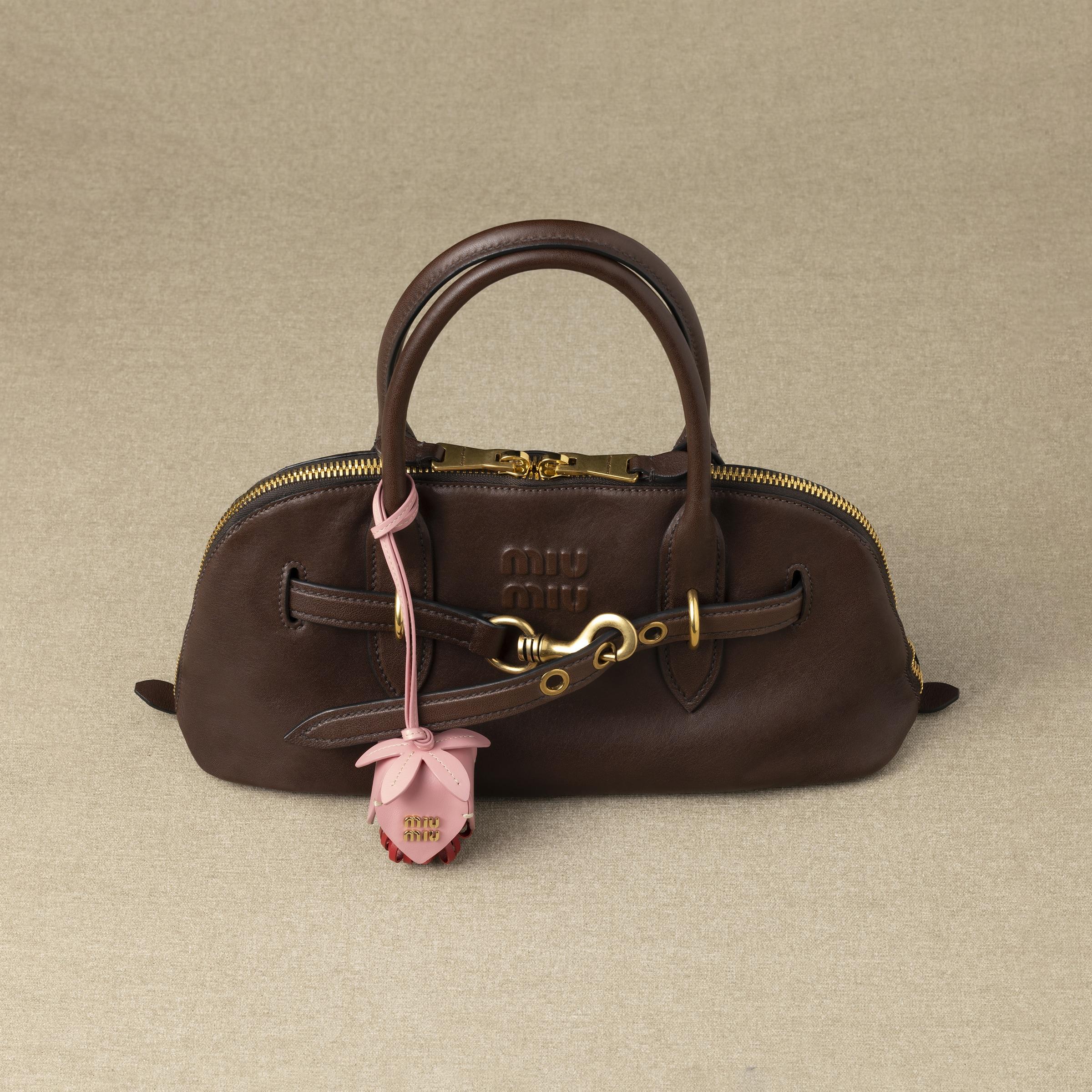 【関税&送料込】Miu Miu Leather Trick Miu Miu Leather trick | REVERSIBLE
