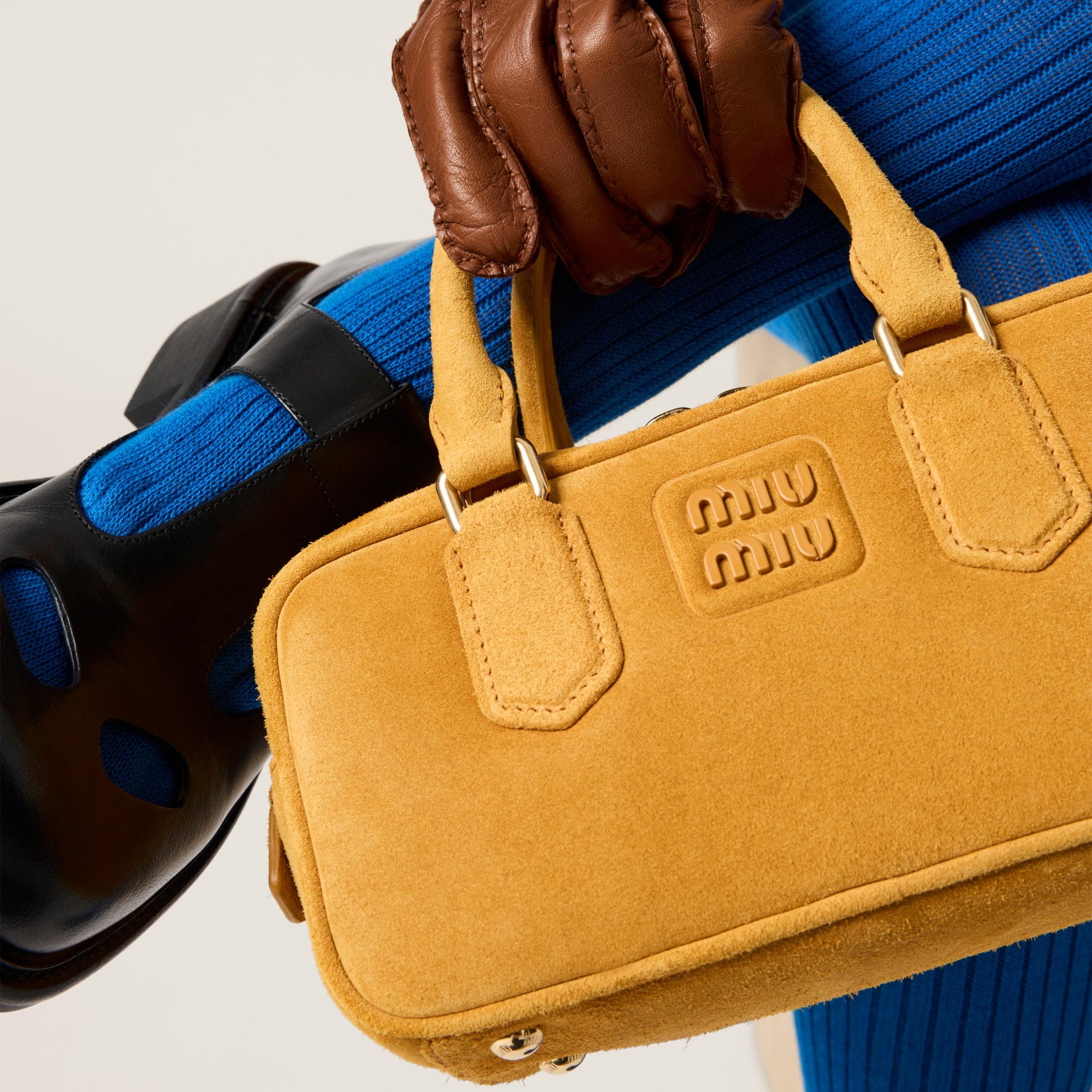 ショルダーバッグ・ポシェット MIU MIU Mustard Suede Arcadie Handbag Miu Miu Arcadie padded suede top-handle bag in Cocoa Brown