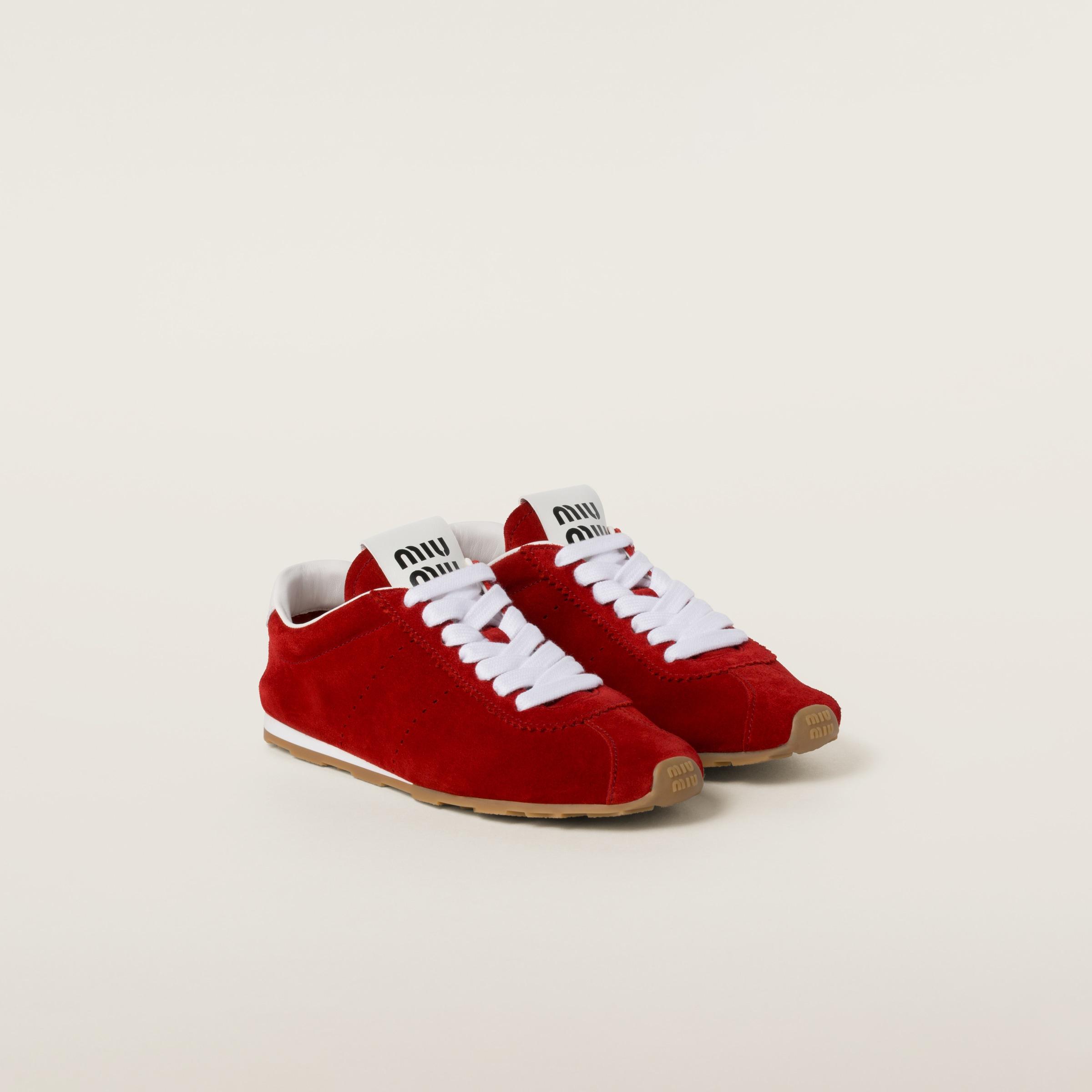 Miu Miu レッドスニーカー Miu Miu Plume Suede Sneakers in Red | Lyst