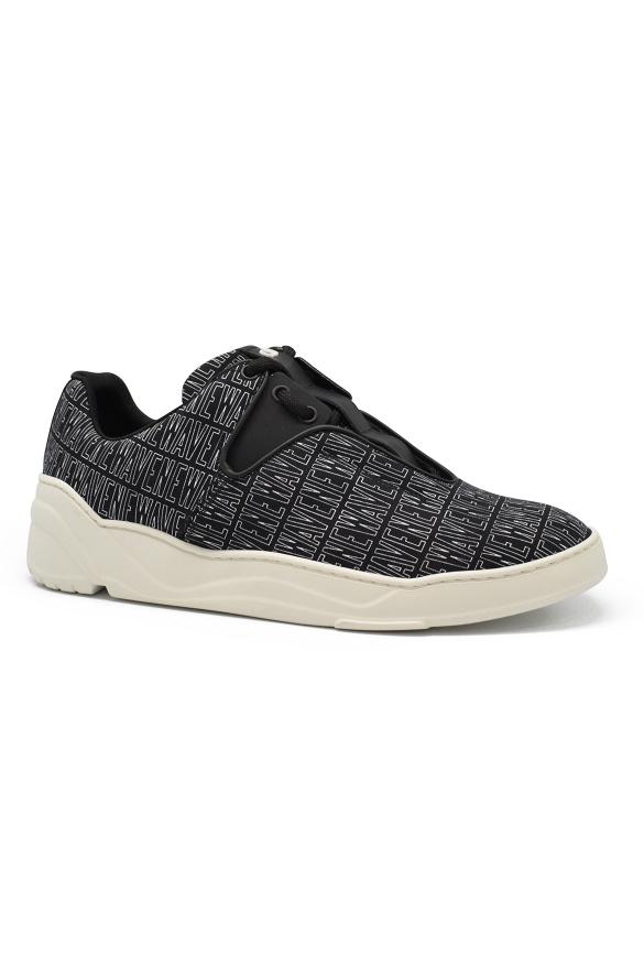 black dior sneakers