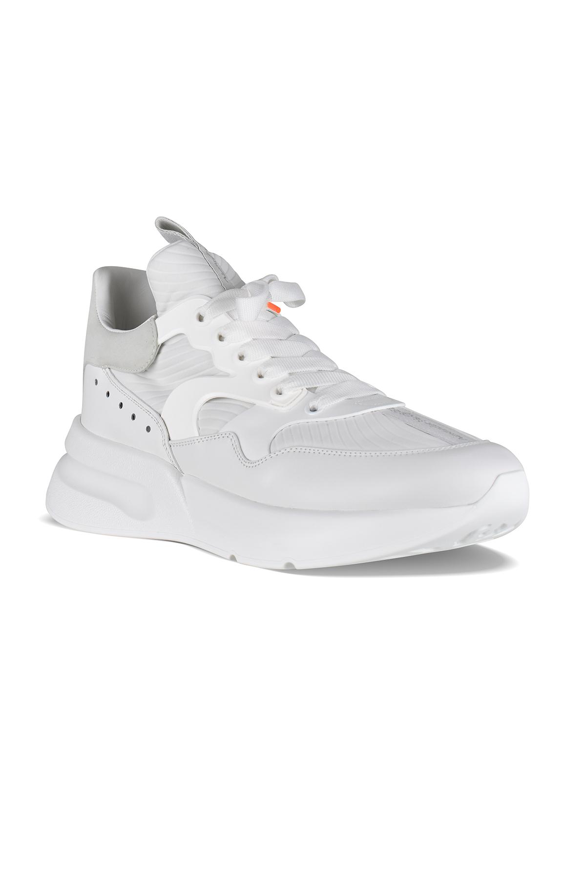 Oversized runner alexander mcqueen on sale