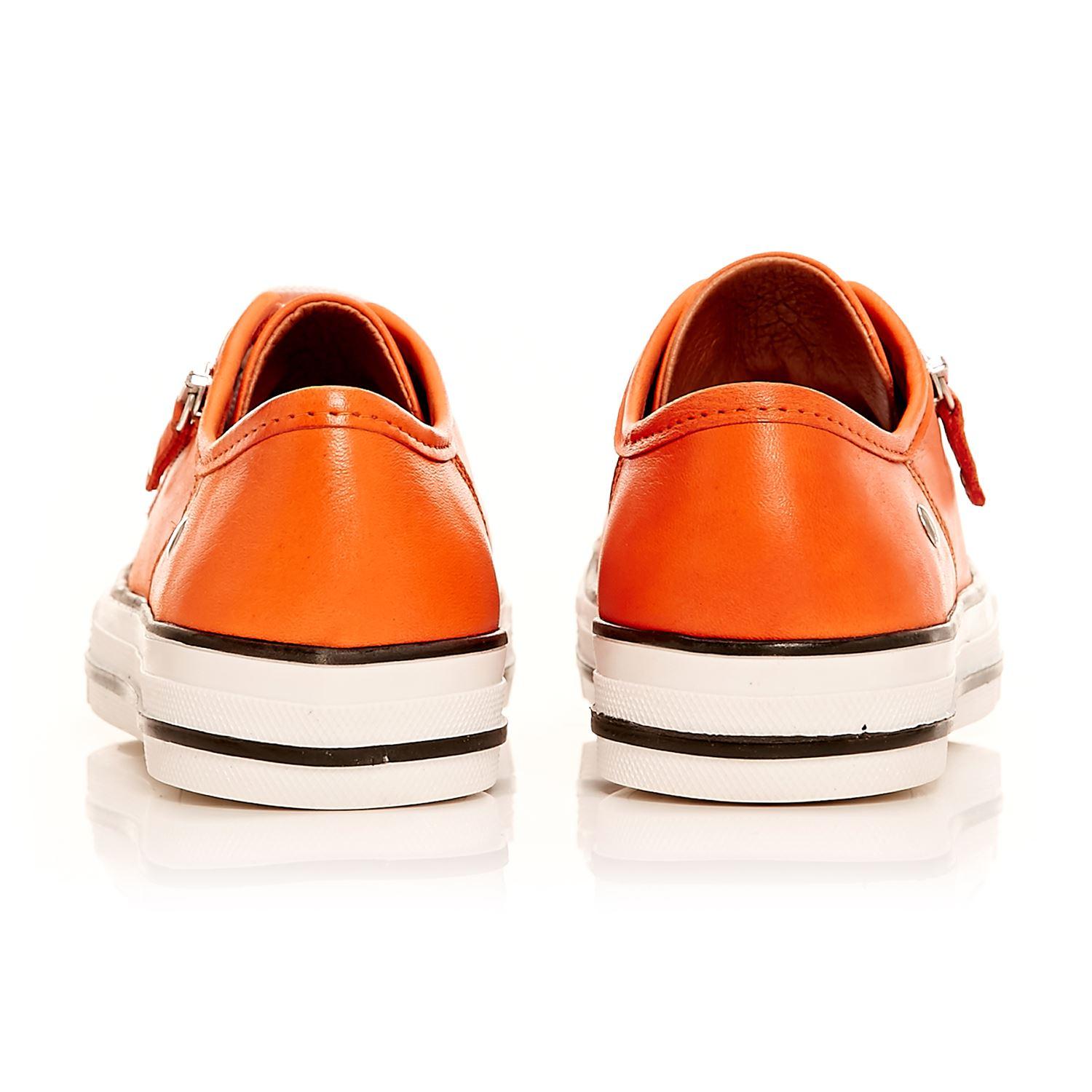 moda in pelle fianntas lace up trainers