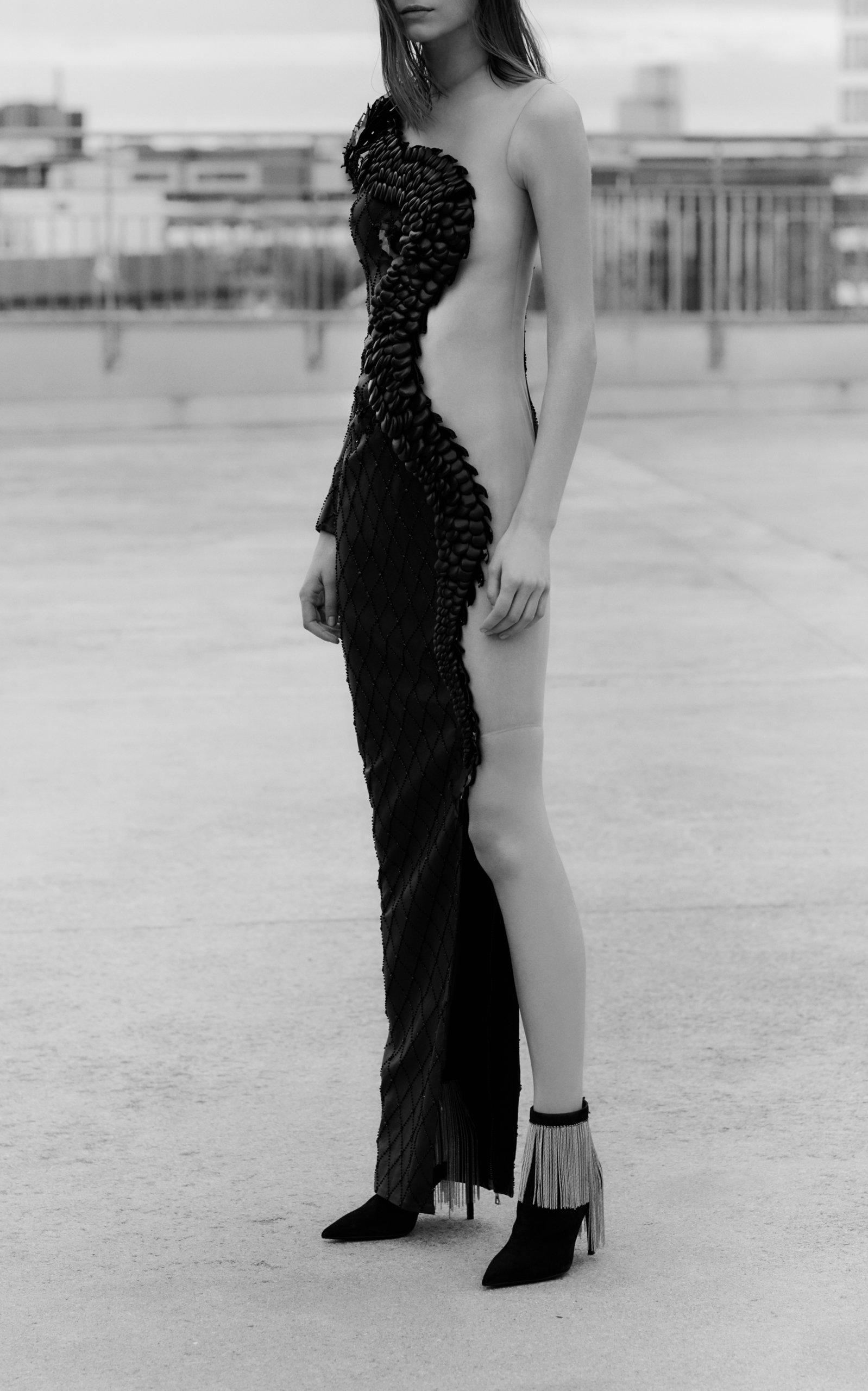 Dragon embroidered dress online