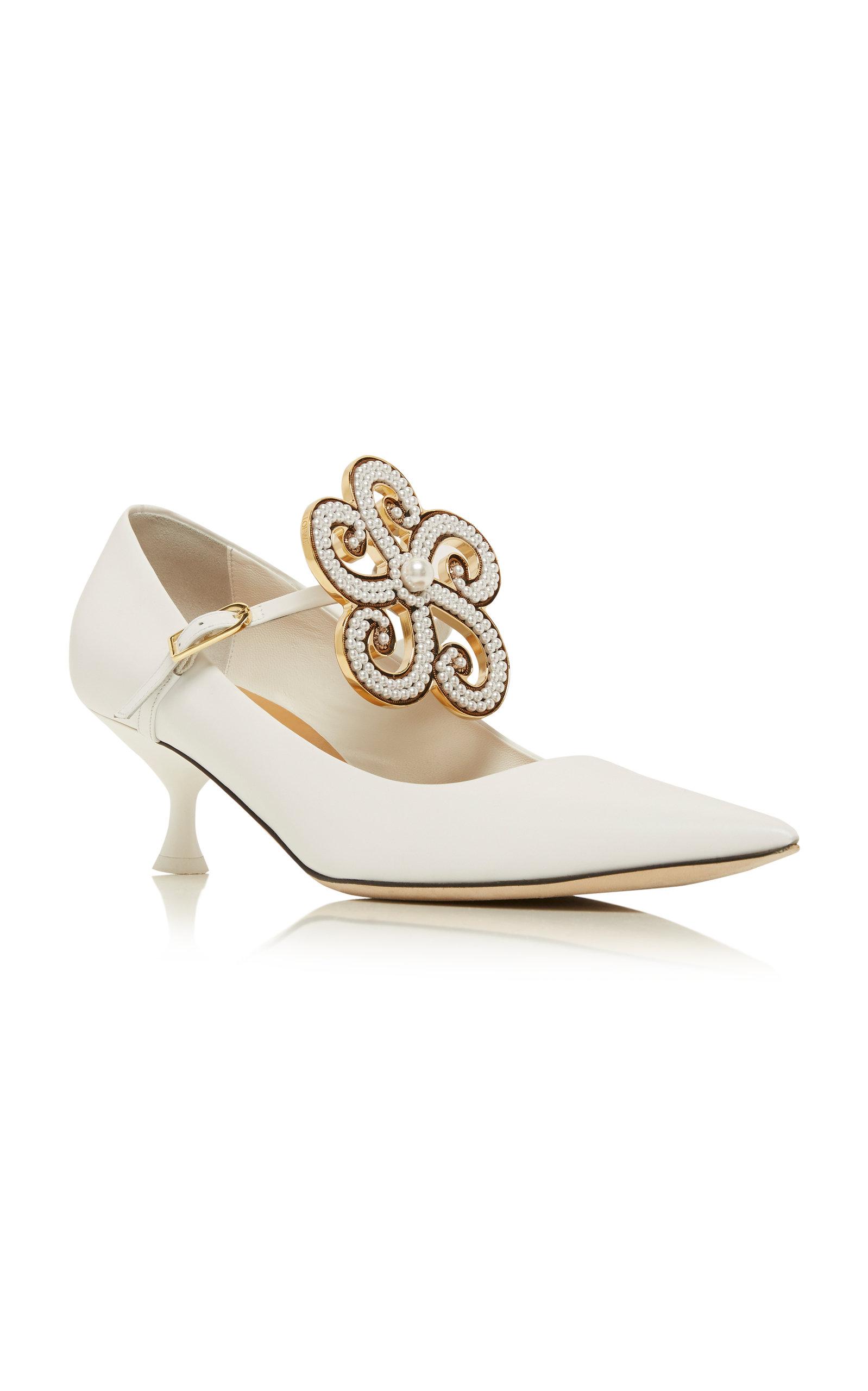 Loewe Leather Flower Pumps in White | Lyst
