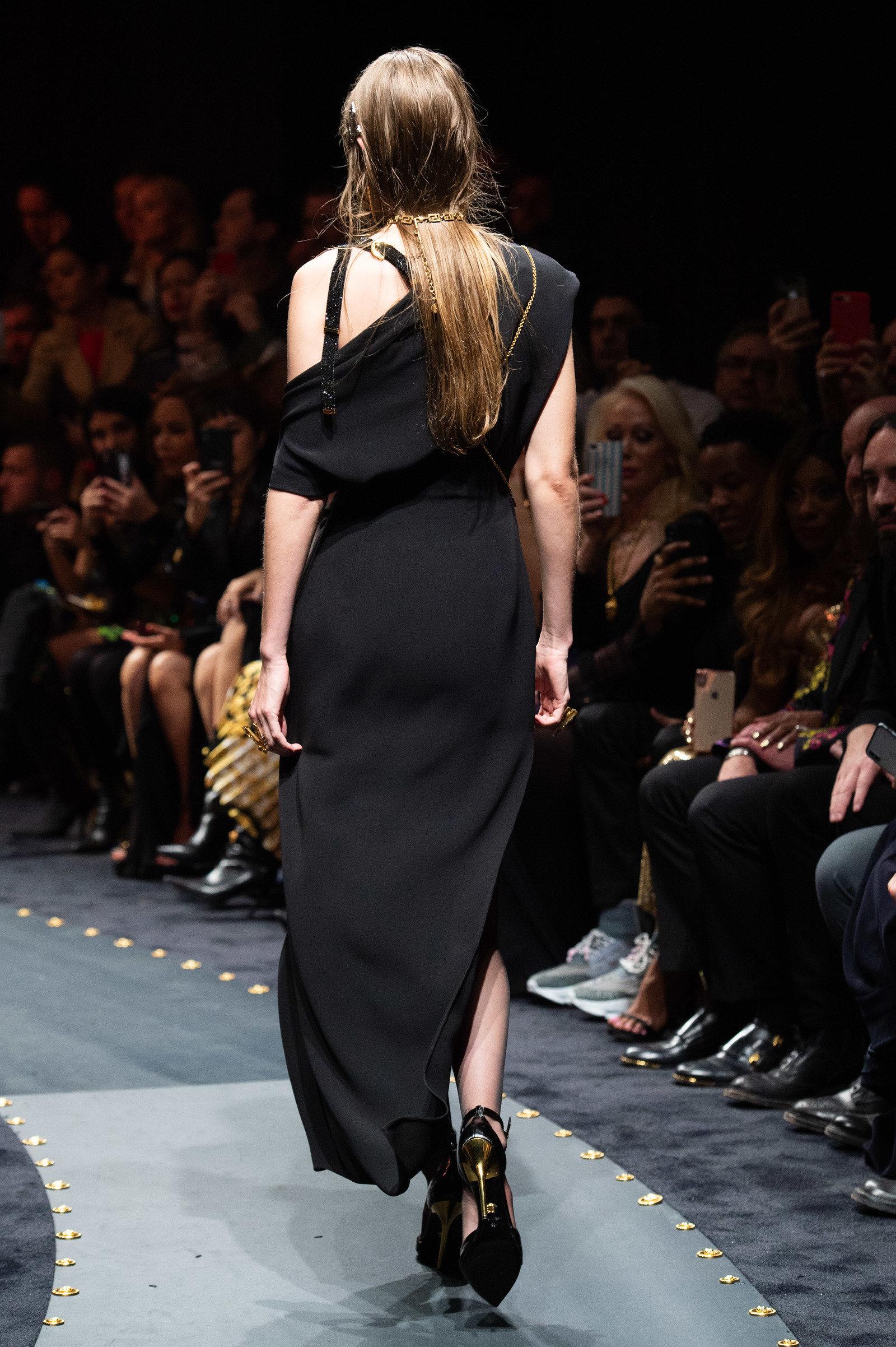 Versace One Shoulder Silk Draped Chain Dress in Black | Lyst