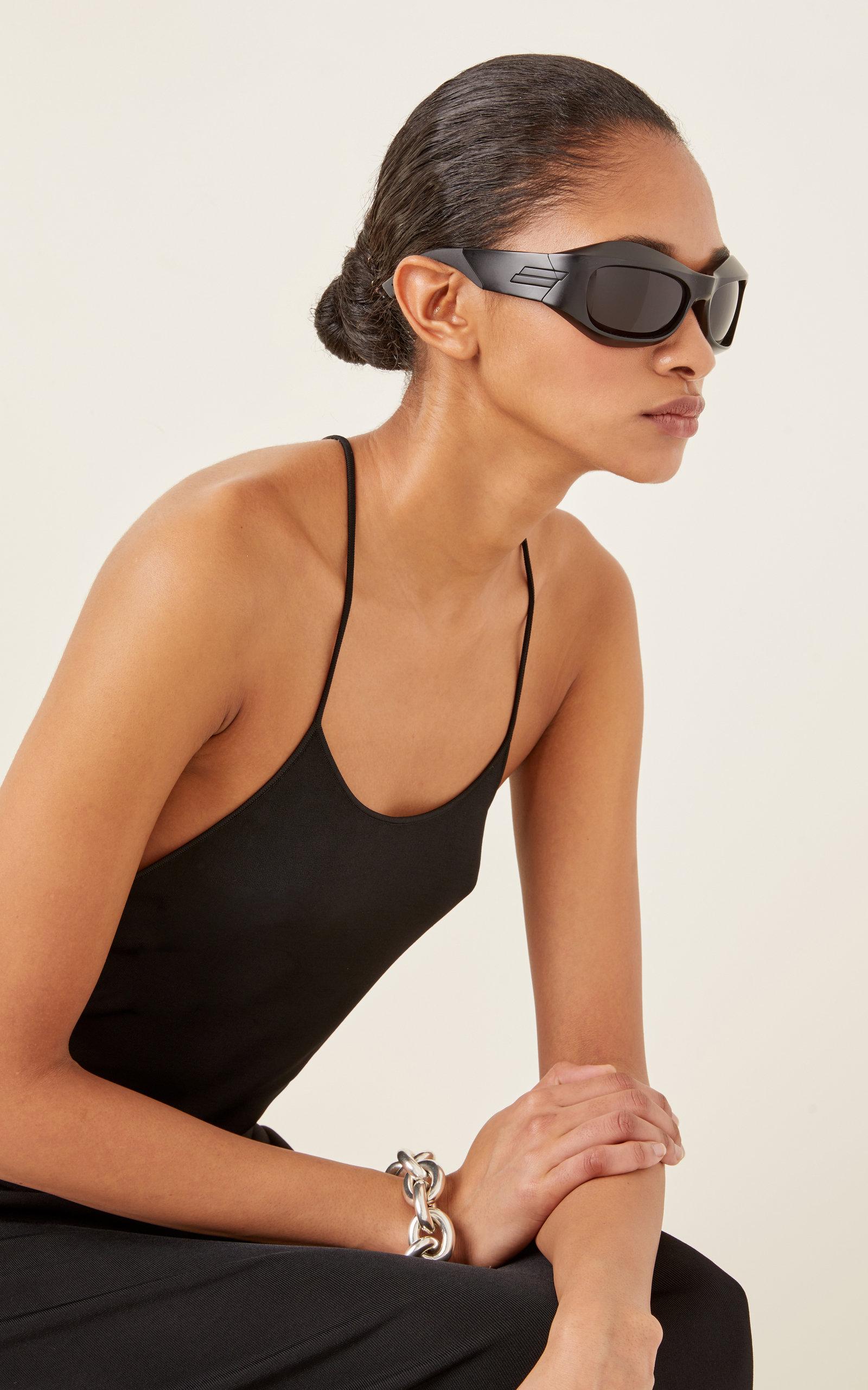 Bottega Veneta Exclusive Fashion Show Acetate Wrap-around Sunglasses in  Black | Lyst
