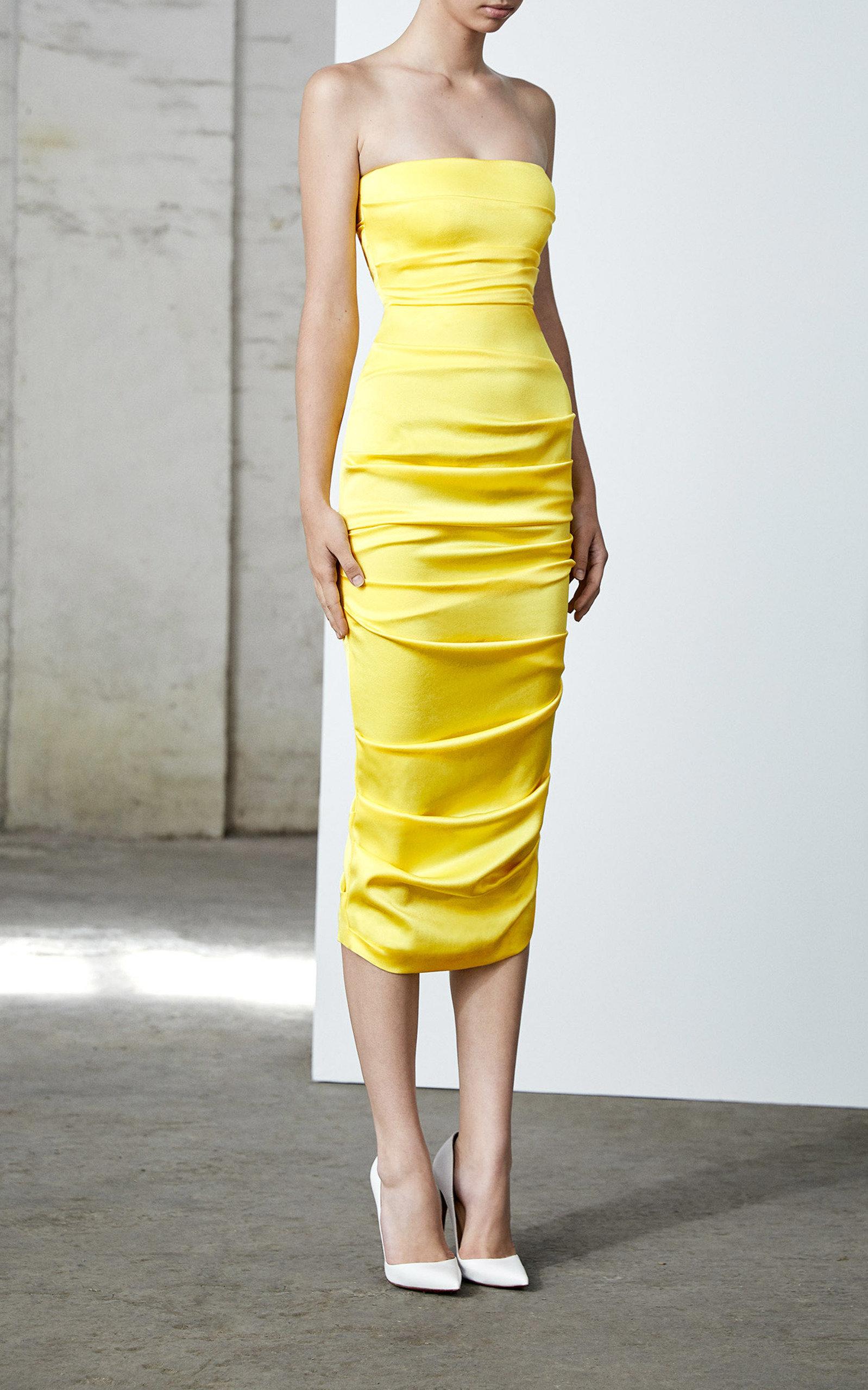 Alex Perry Ace Strapless Ruched Satin Midi Dress in Yellow | Lyst