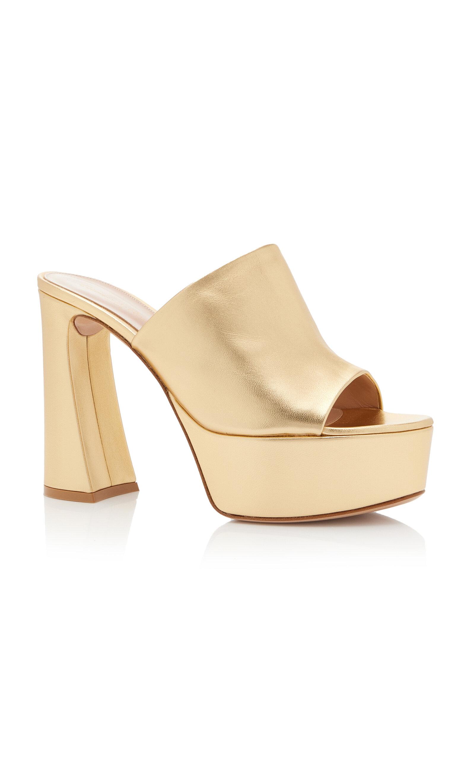 Gianvito Rossi Holly Leather Platform Mules in Natural | Lyst