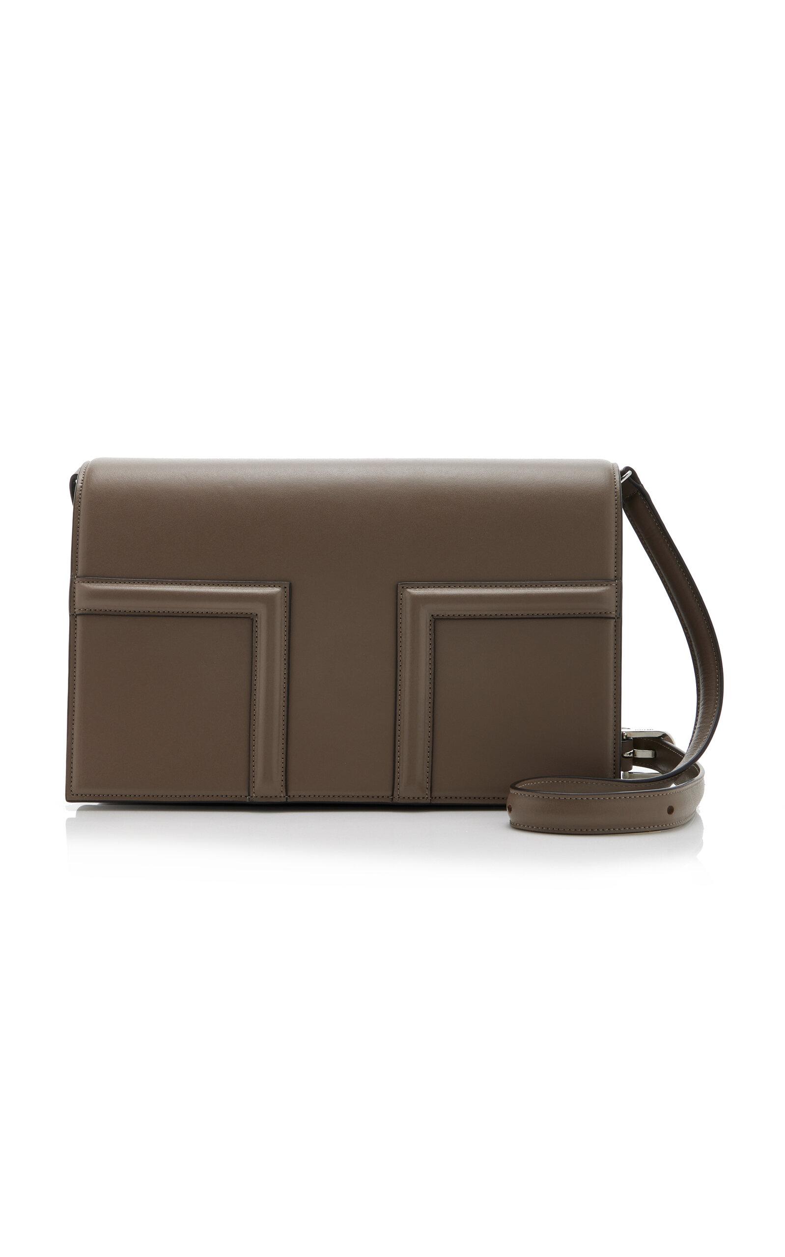 【関税込み】TOTEME ブラウン ミニ T-Flap バッグ TOTEME T-flap Leather Bag in Brown | Lyst