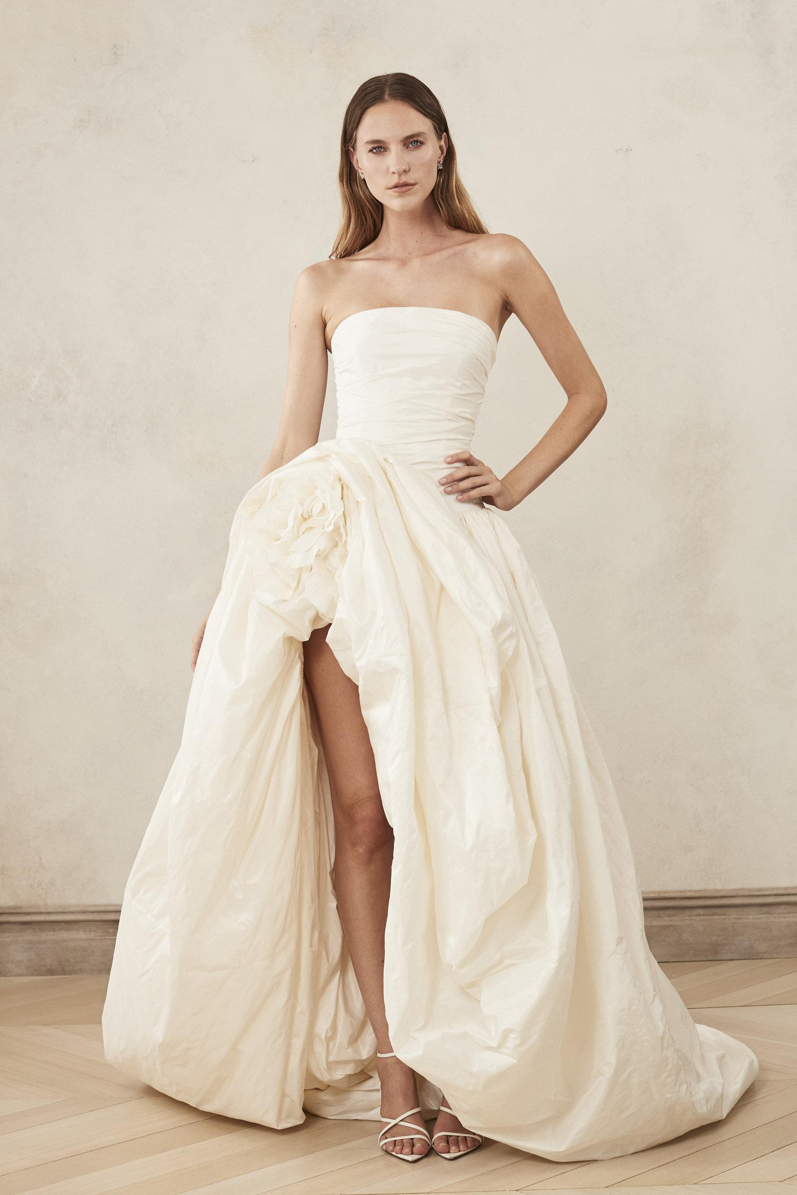 Renta Strapless Silk Taffeta Gown 